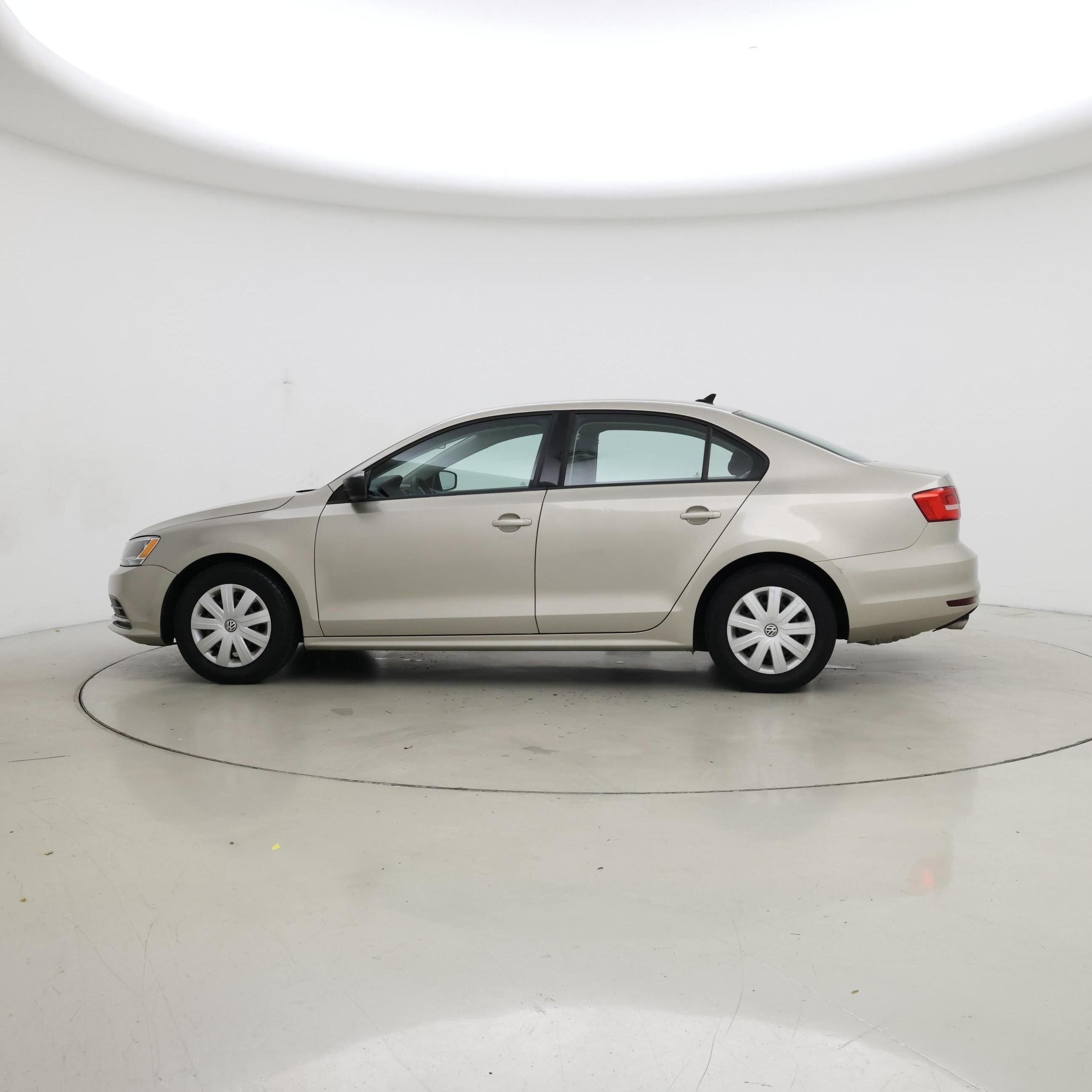 Thumbnail: 2015 Volkswagen Jetta - 3