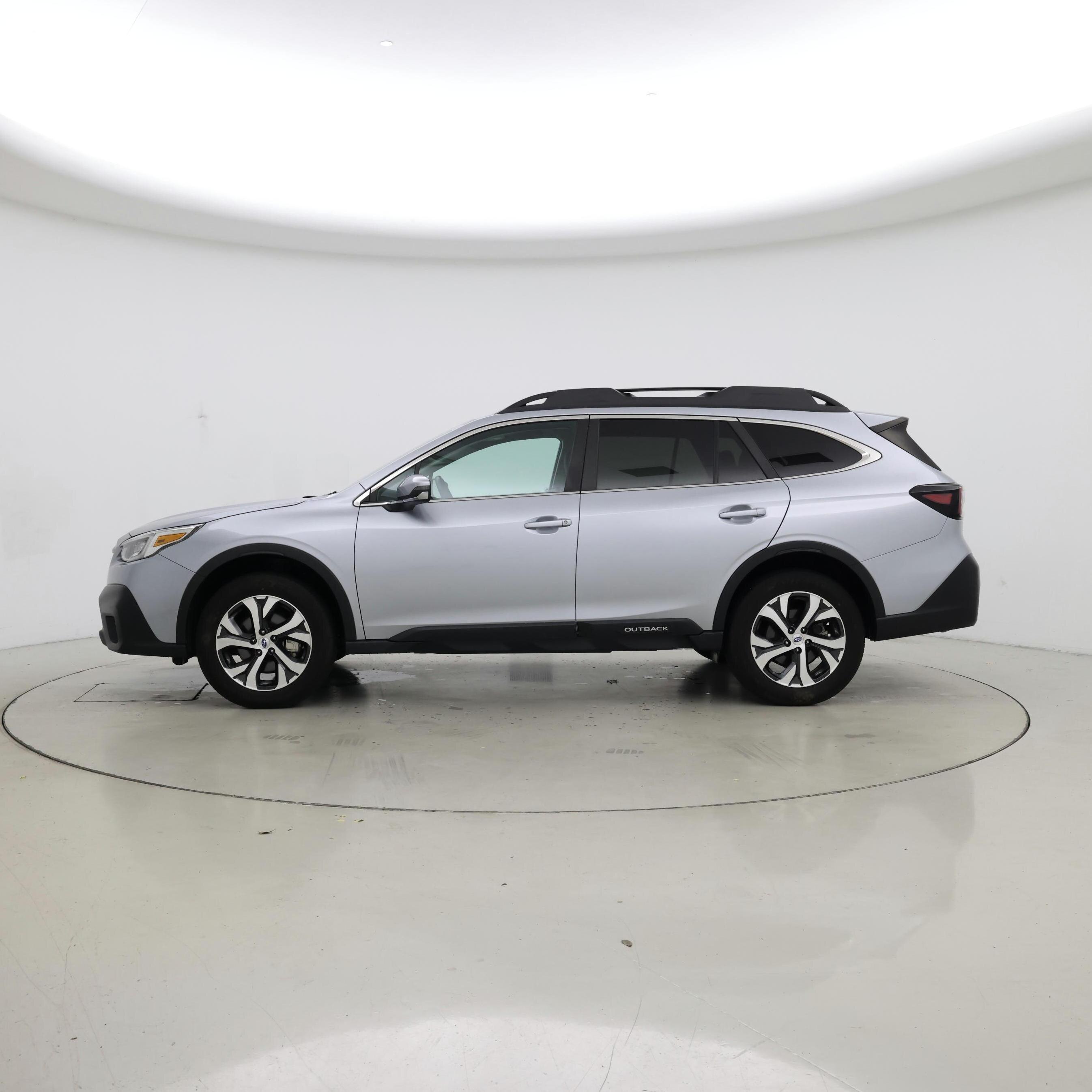 Thumbnail: 2021 Subaru Outback - 3