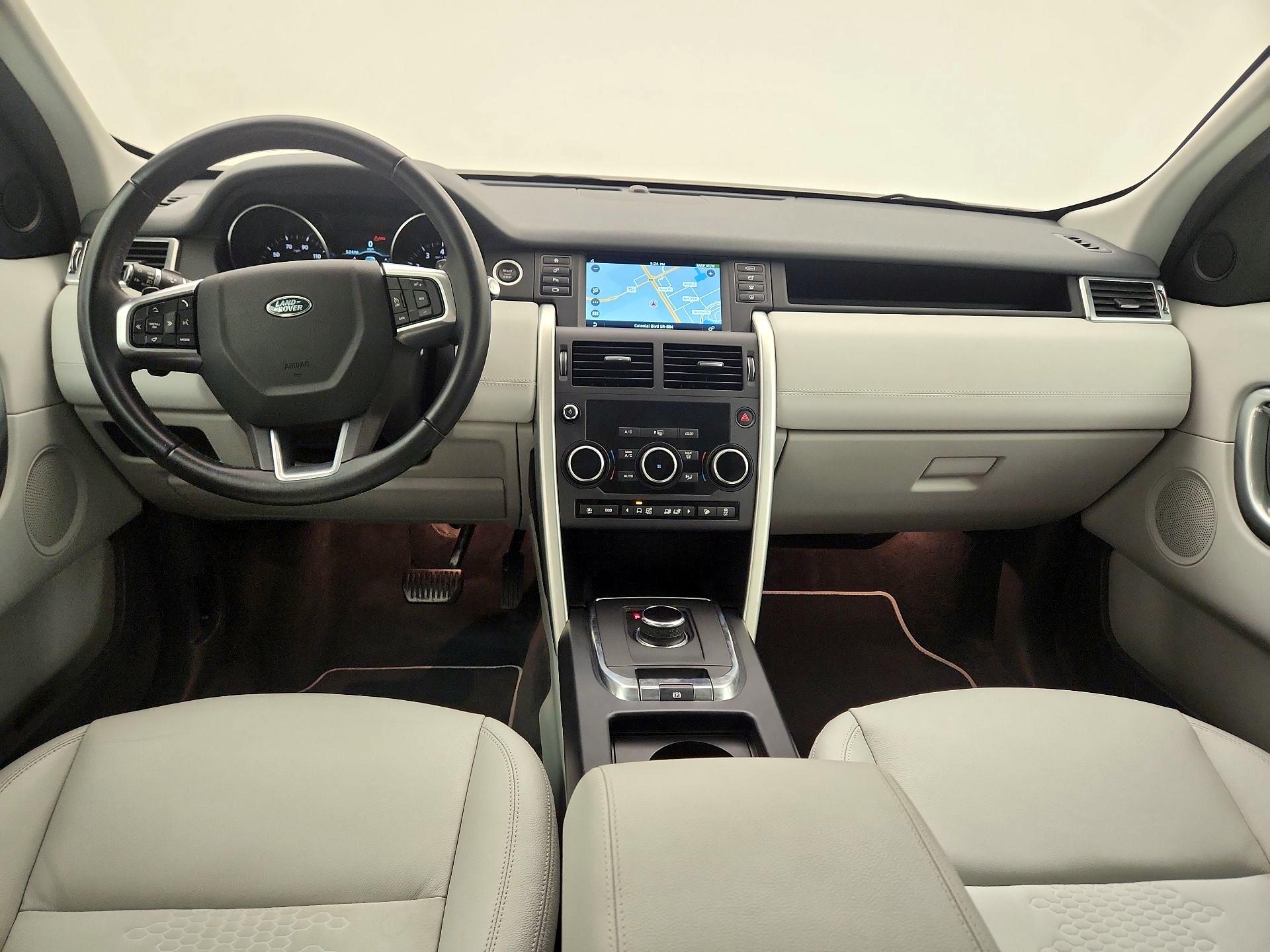 Thumbnail: 2019 Land Rover Discovery Sport - 9