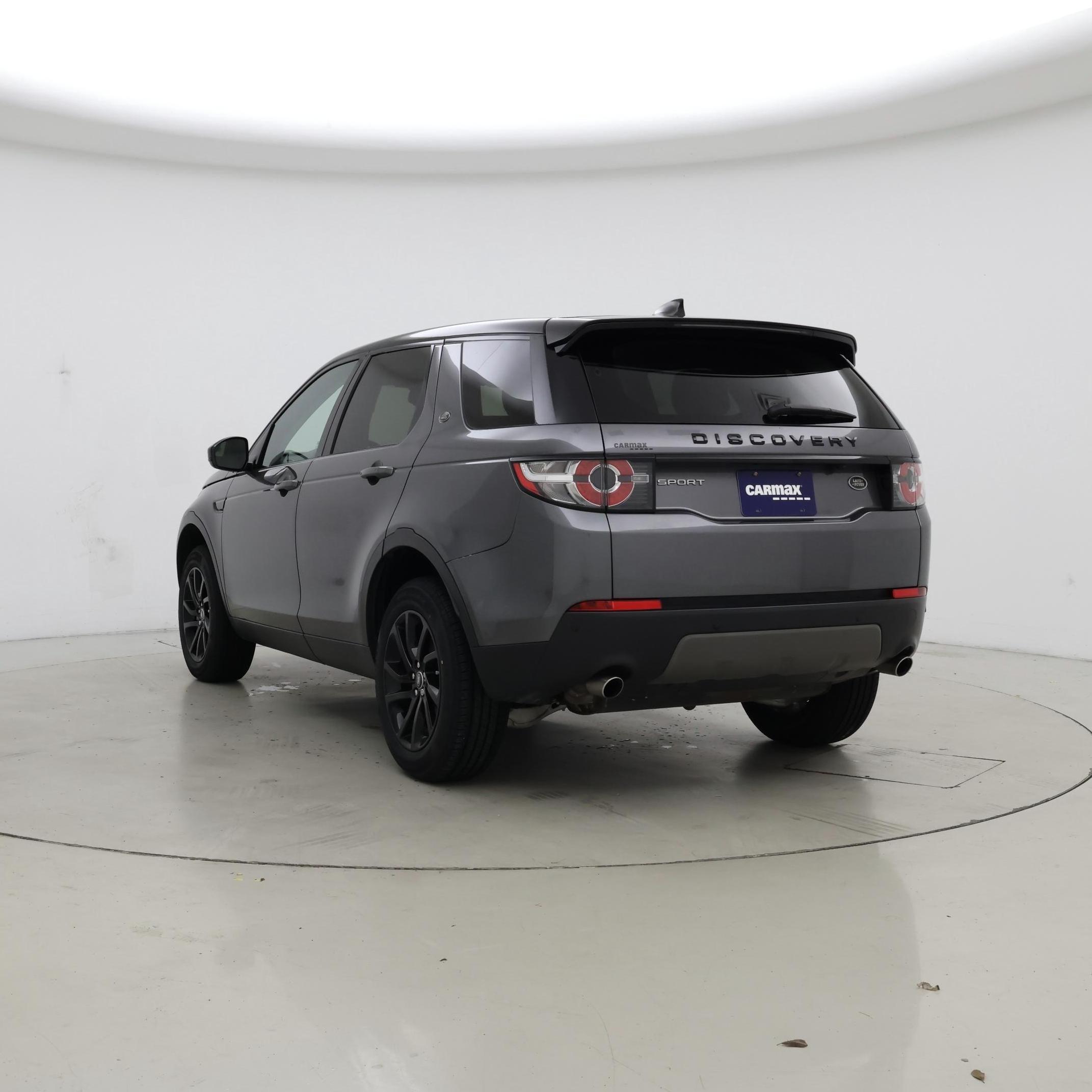 Thumbnail: 2019 Land Rover Discovery Sport - 2