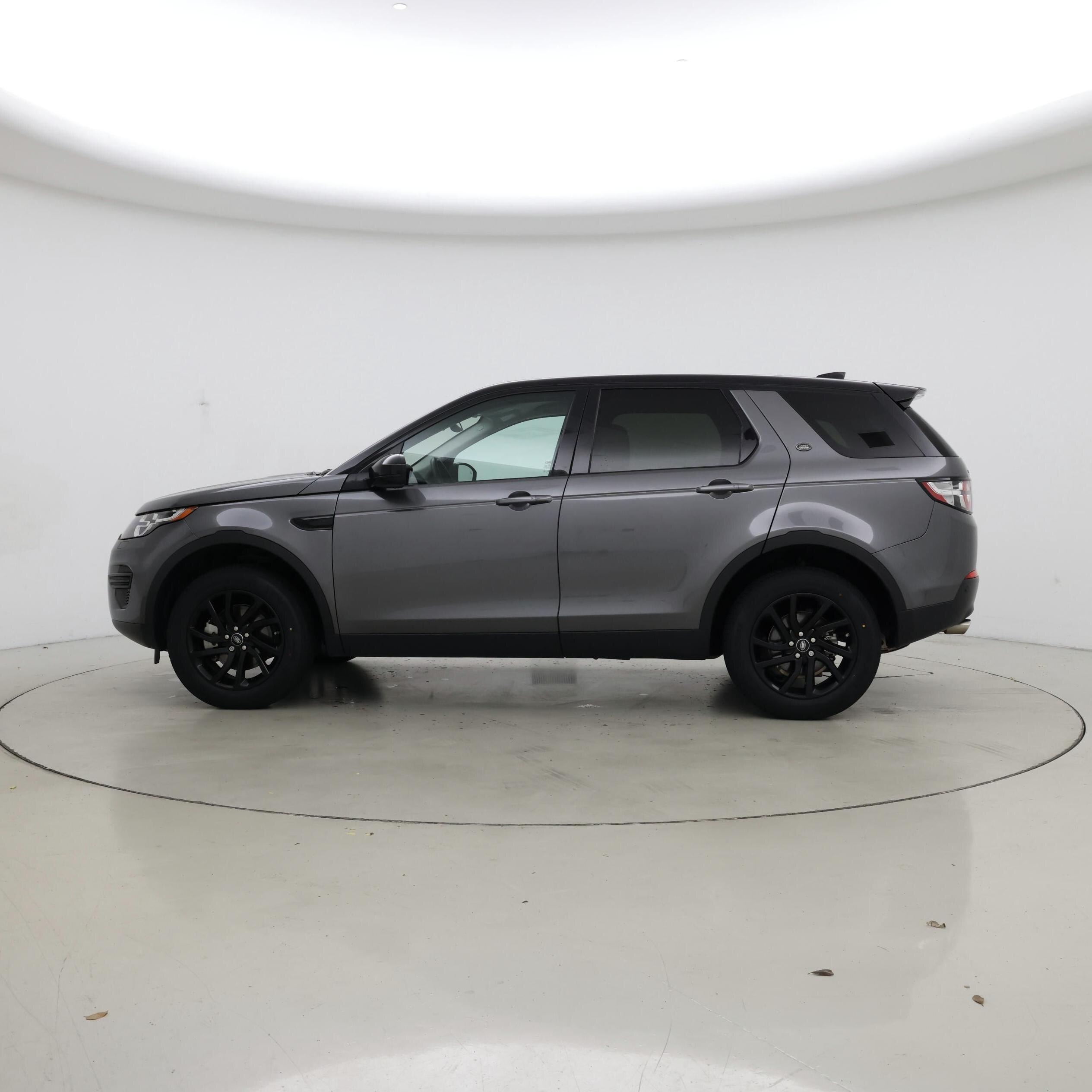 Thumbnail: 2019 Land Rover Discovery Sport - 3