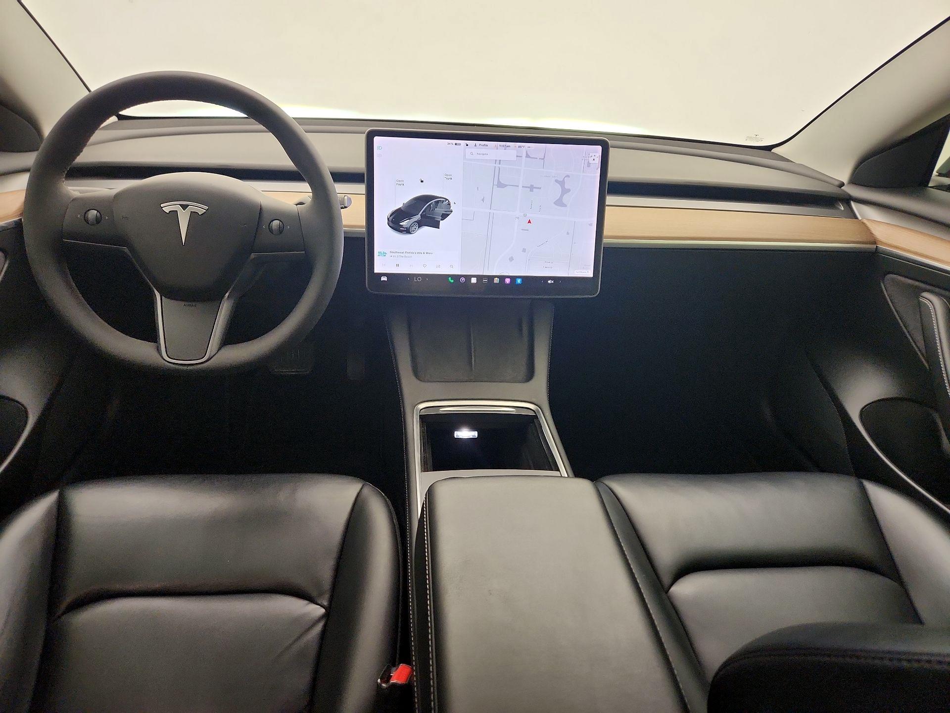 Thumbnail: 2021 Tesla Model 3 - 9