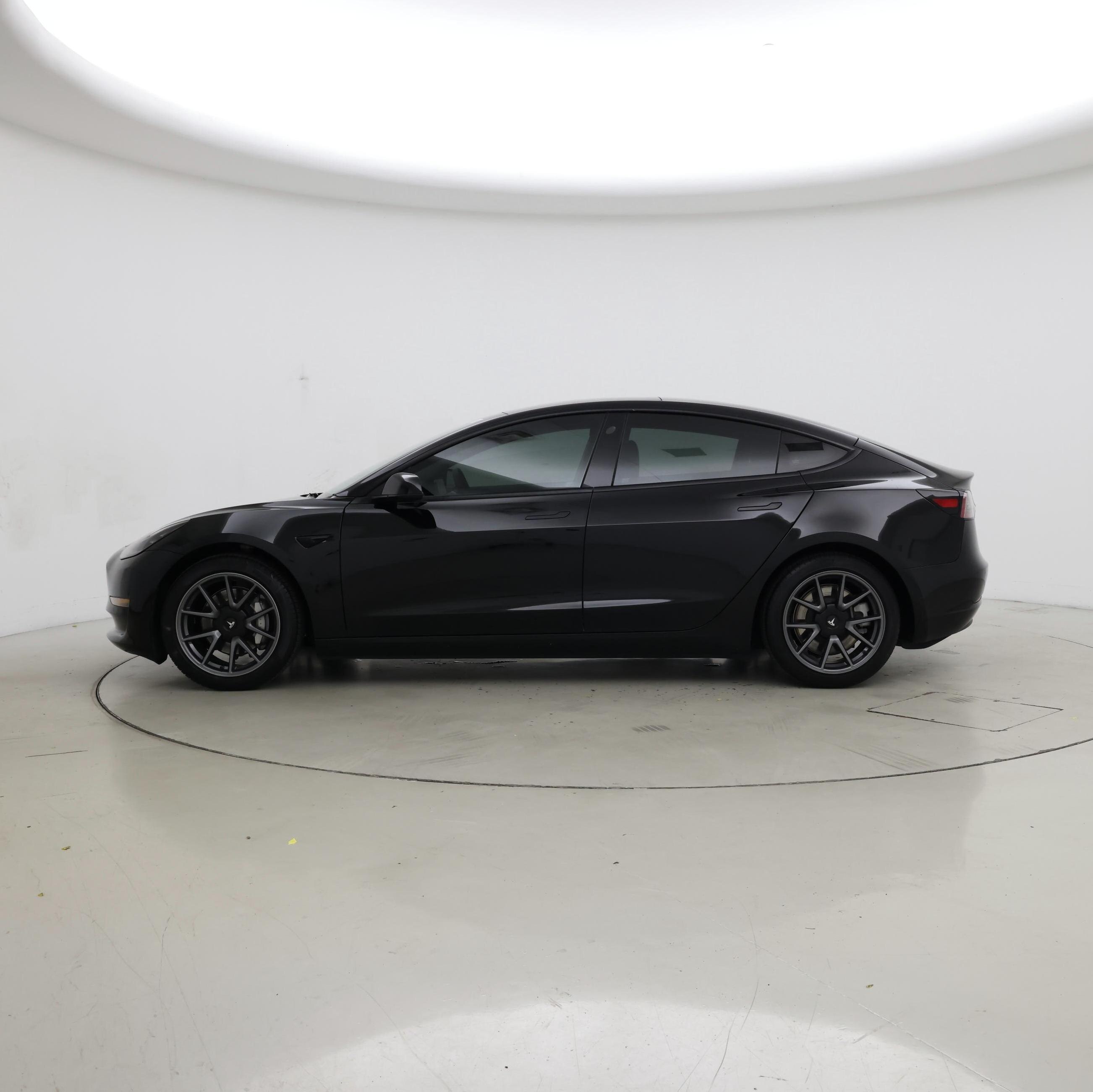 Thumbnail: 2021 Tesla Model 3 - 3