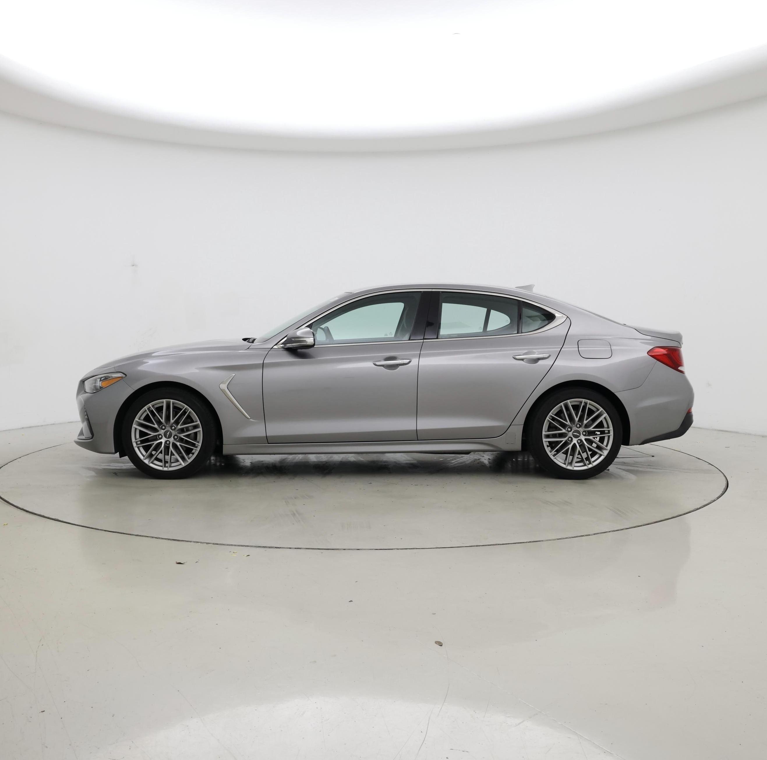 Thumbnail: 2021 Genesis G70 - 3