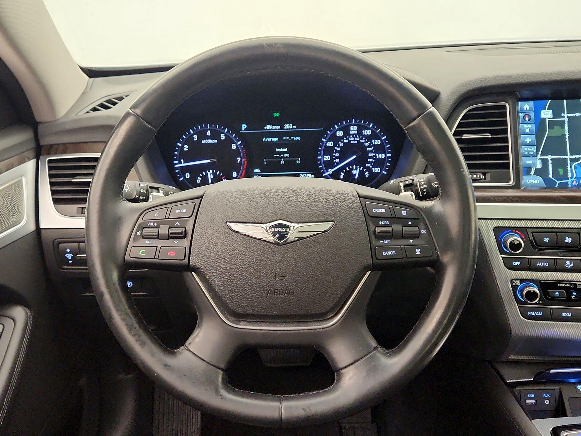 Thumbnail: 2018 Genesis G80 - 10