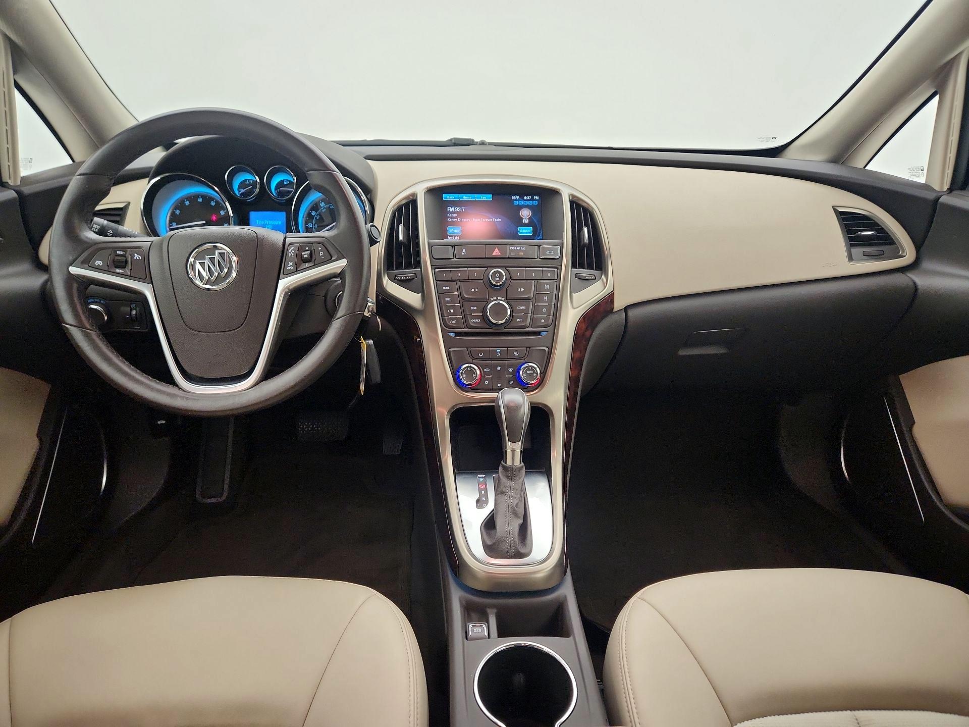 Thumbnail: 2016 Buick Verano - 9