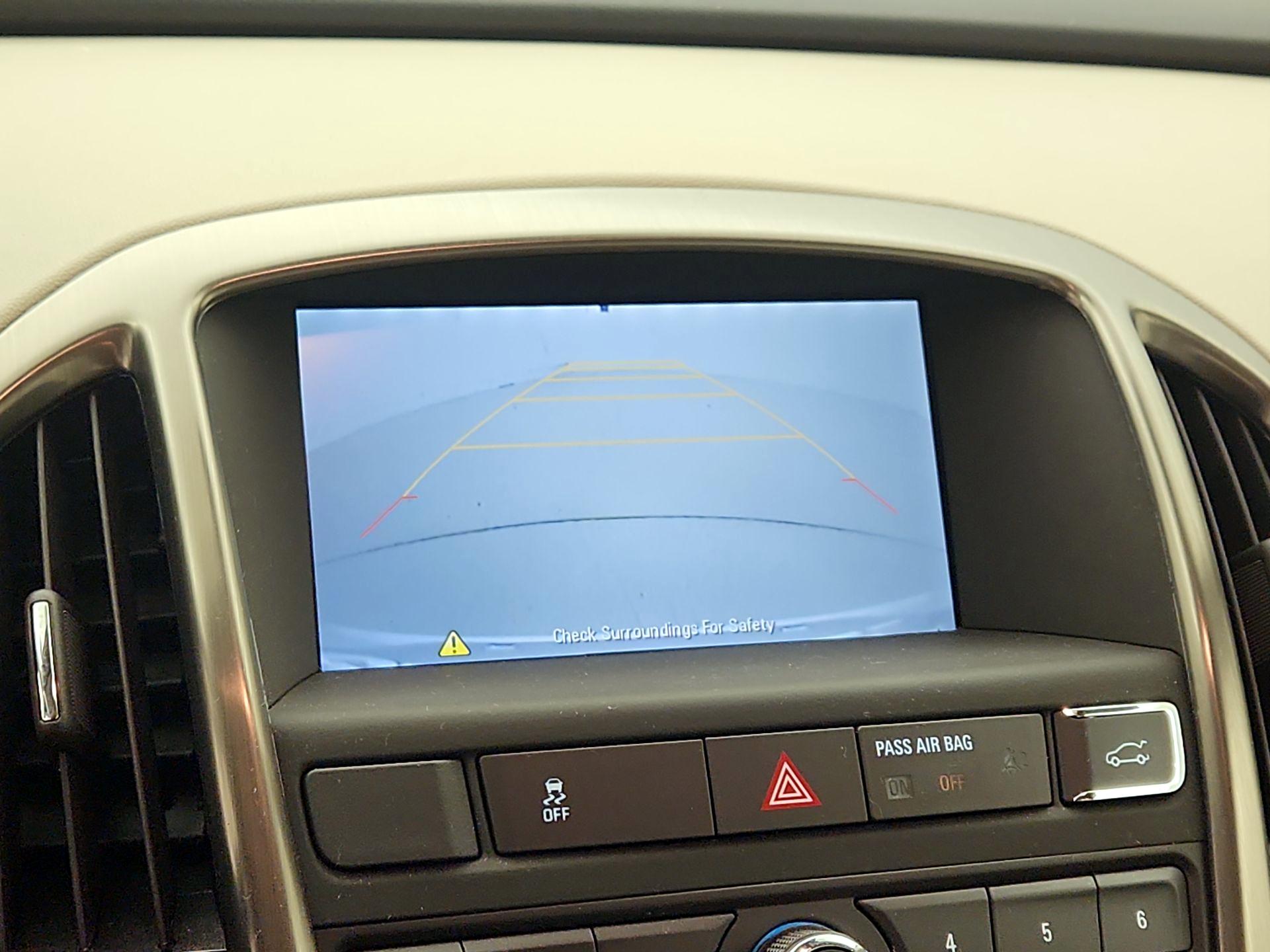 Thumbnail: 2016 Buick Verano - 14