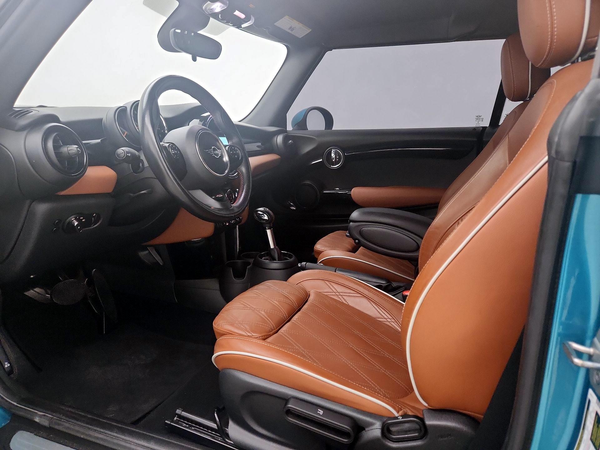 Thumbnail: 2019 MINI Cooper - 11
