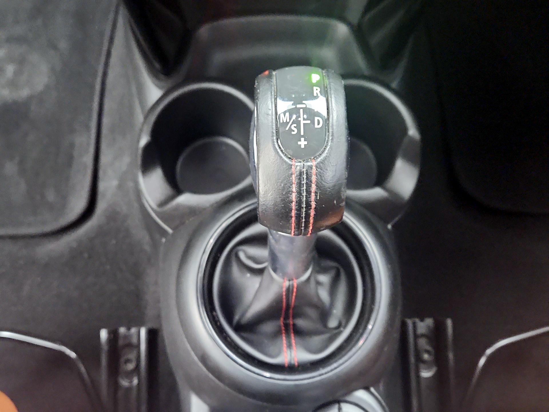 Thumbnail: 2019 MINI Cooper - 17