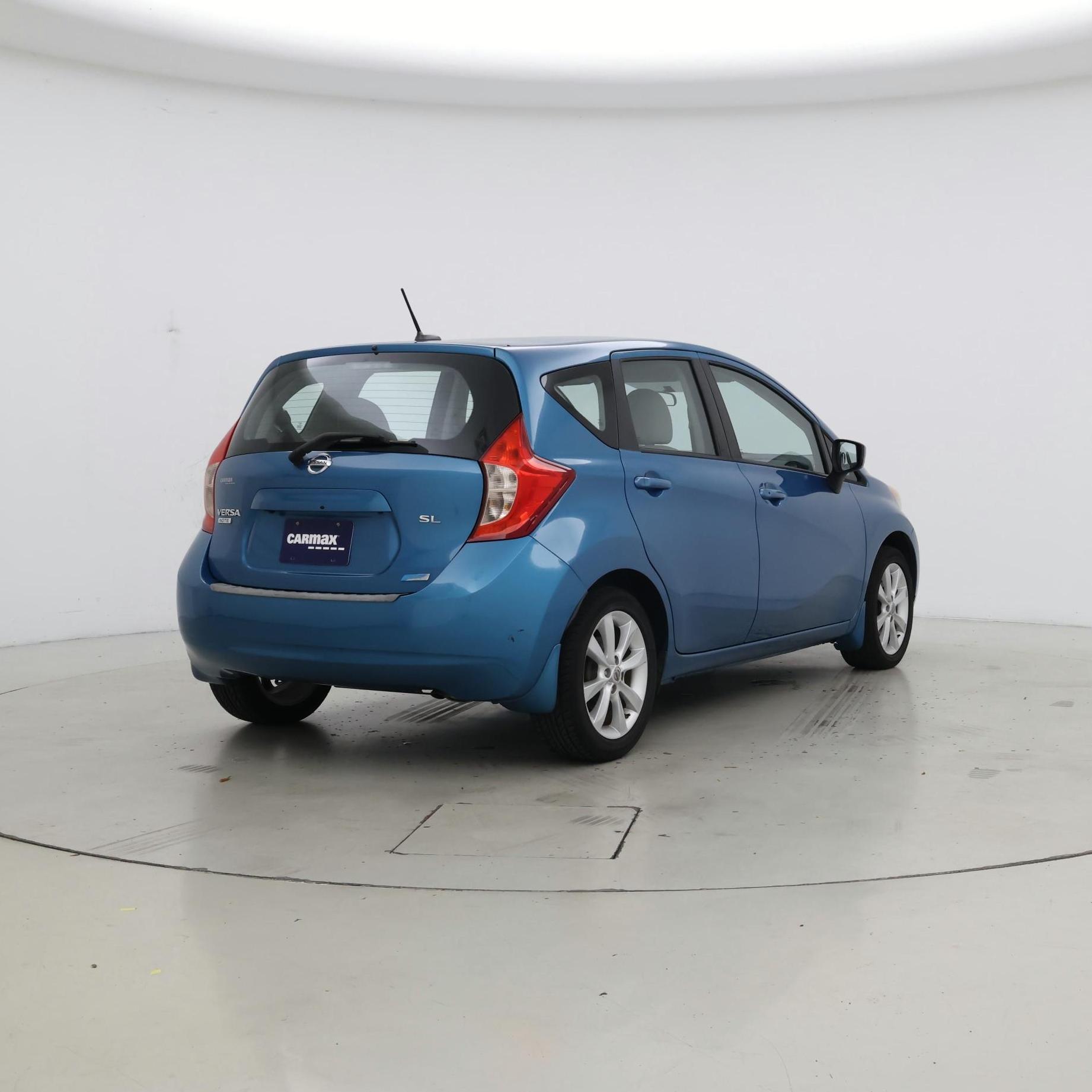Thumbnail: 2015 Nissan Versa Note - 8