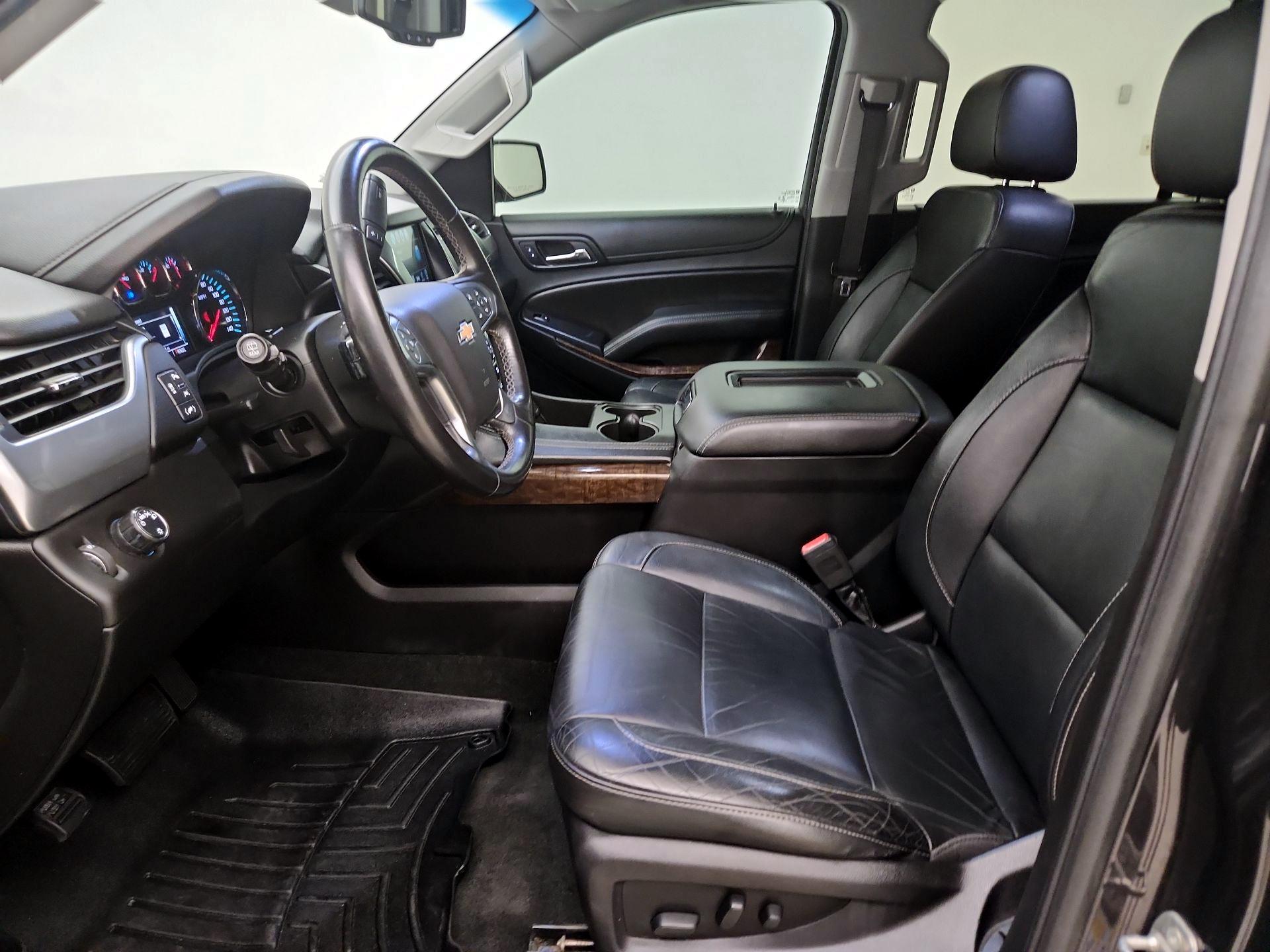 Thumbnail: 2018 Chevrolet Suburban - 11