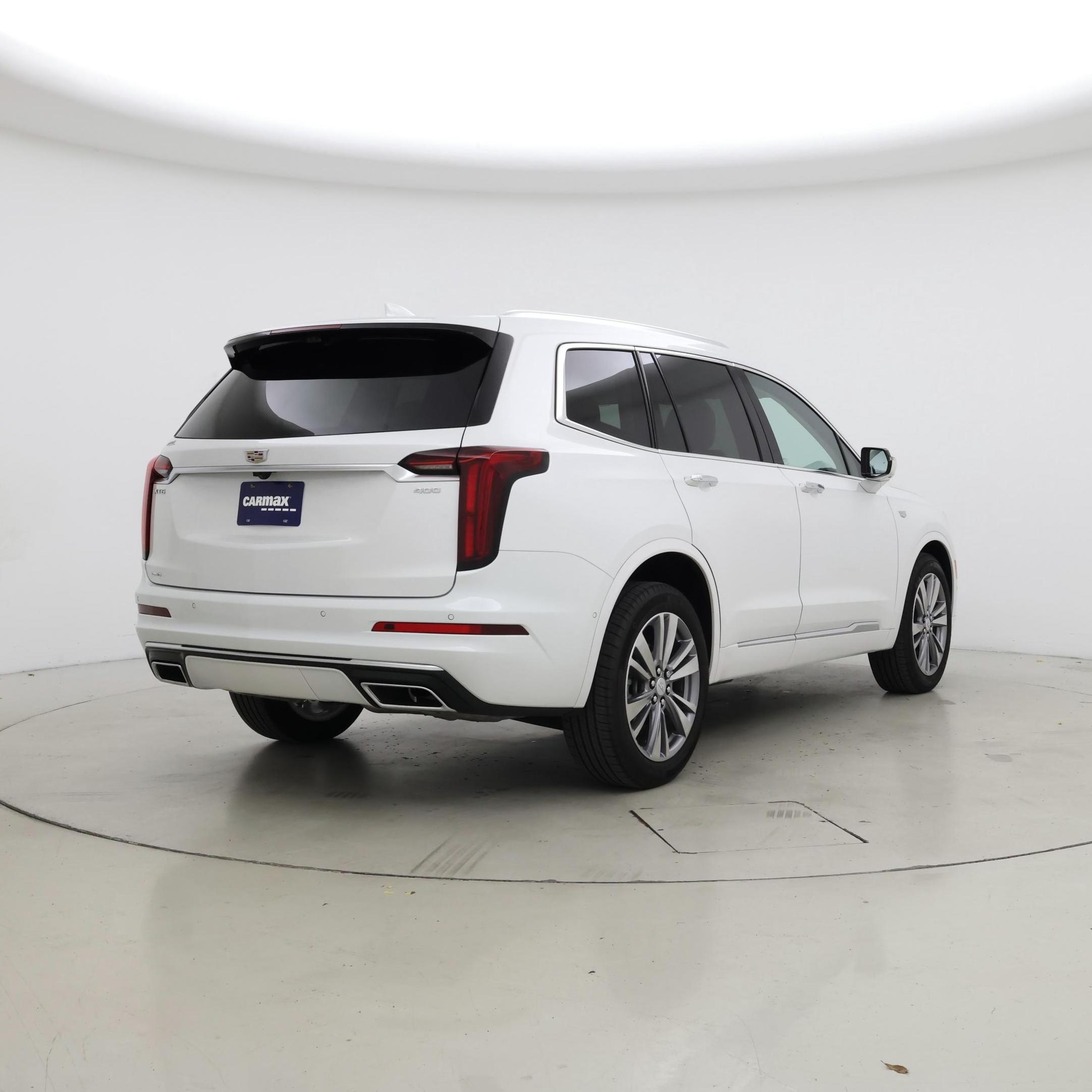 Thumbnail: 2024 Cadillac XT6 - 8