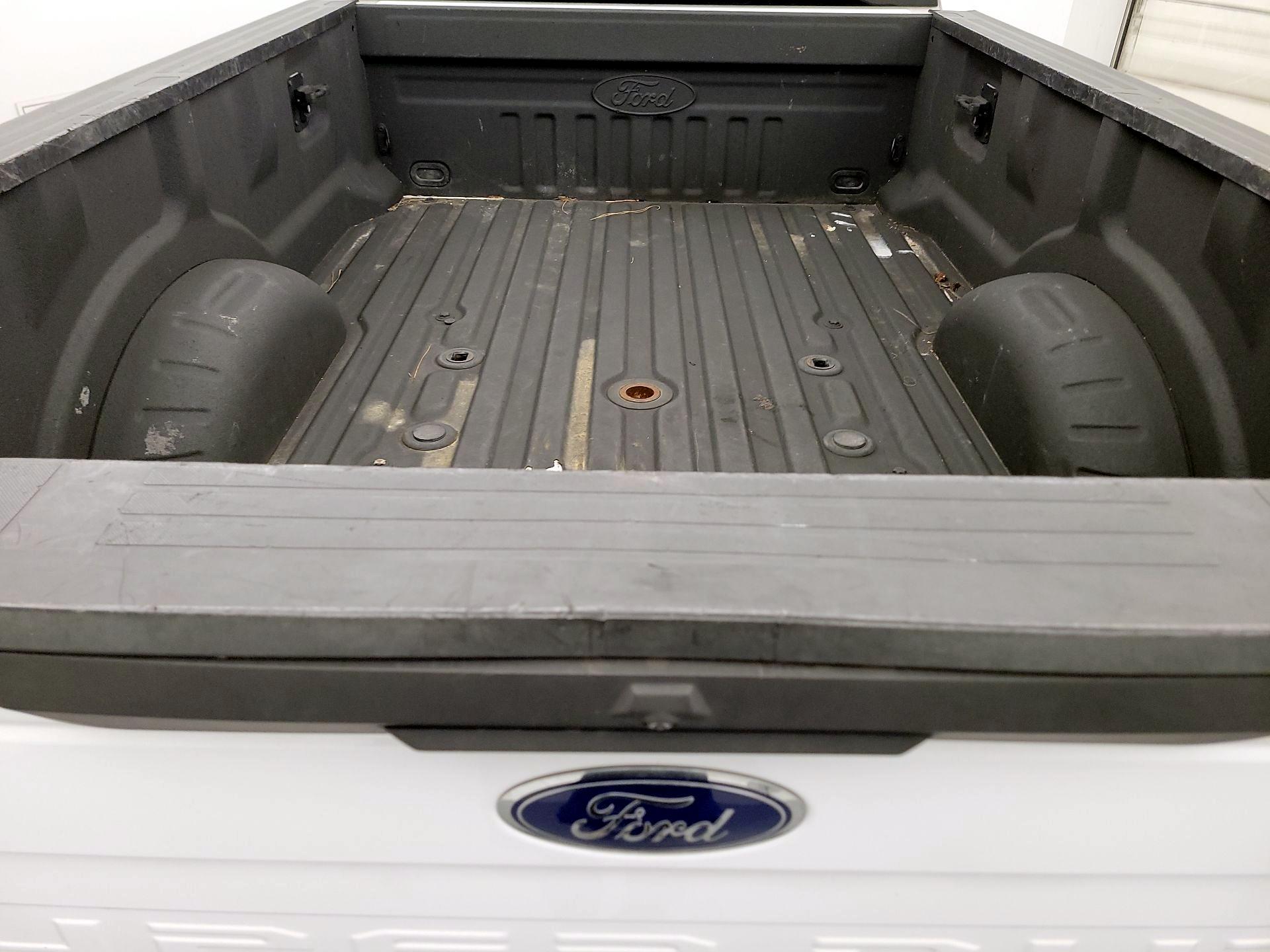 Thumbnail: 2021 Ford F-350 - 20
