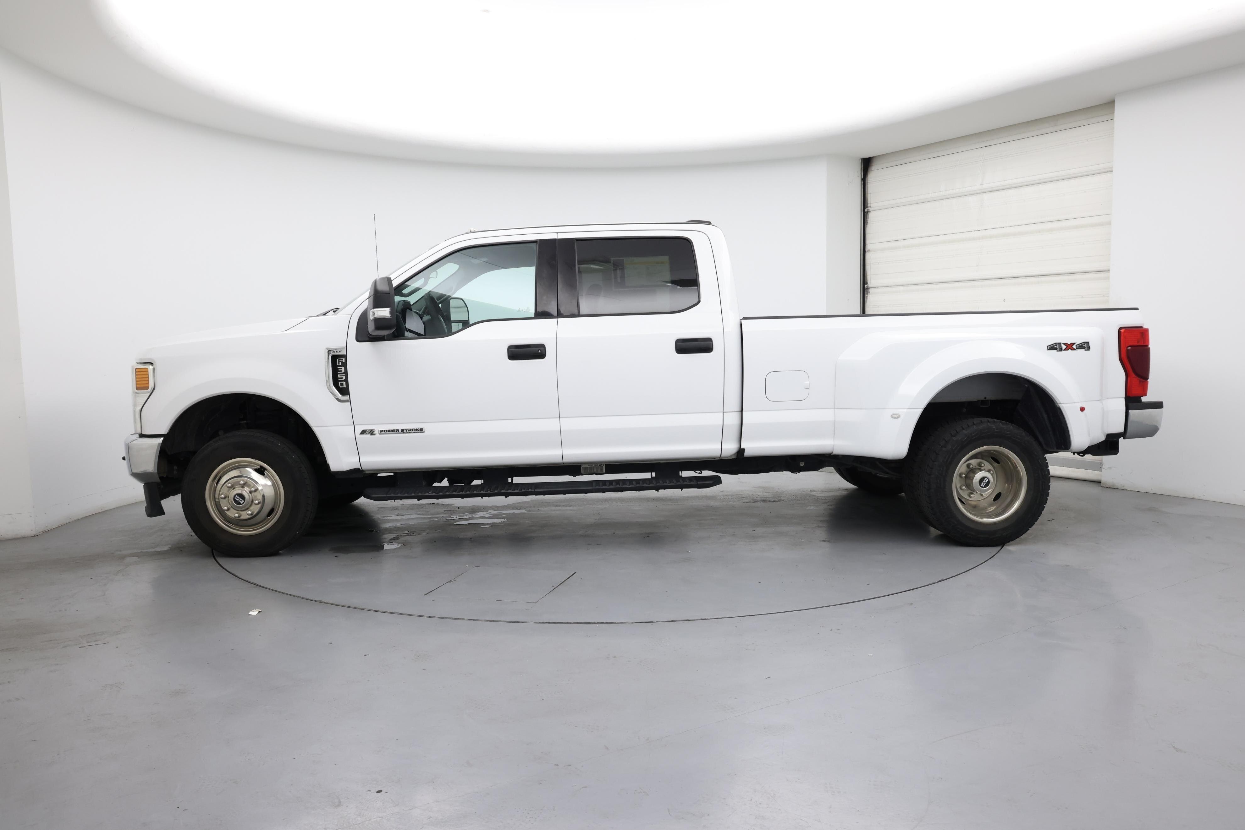 Thumbnail: 2021 Ford F-350 - 3