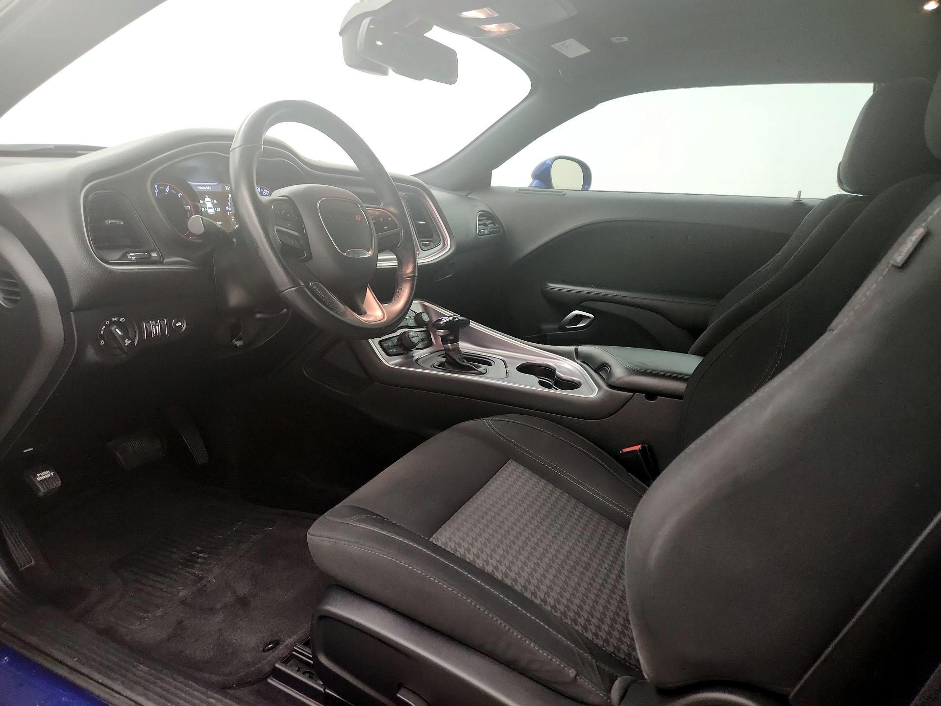 Thumbnail: 2019 Dodge Challenger - 11