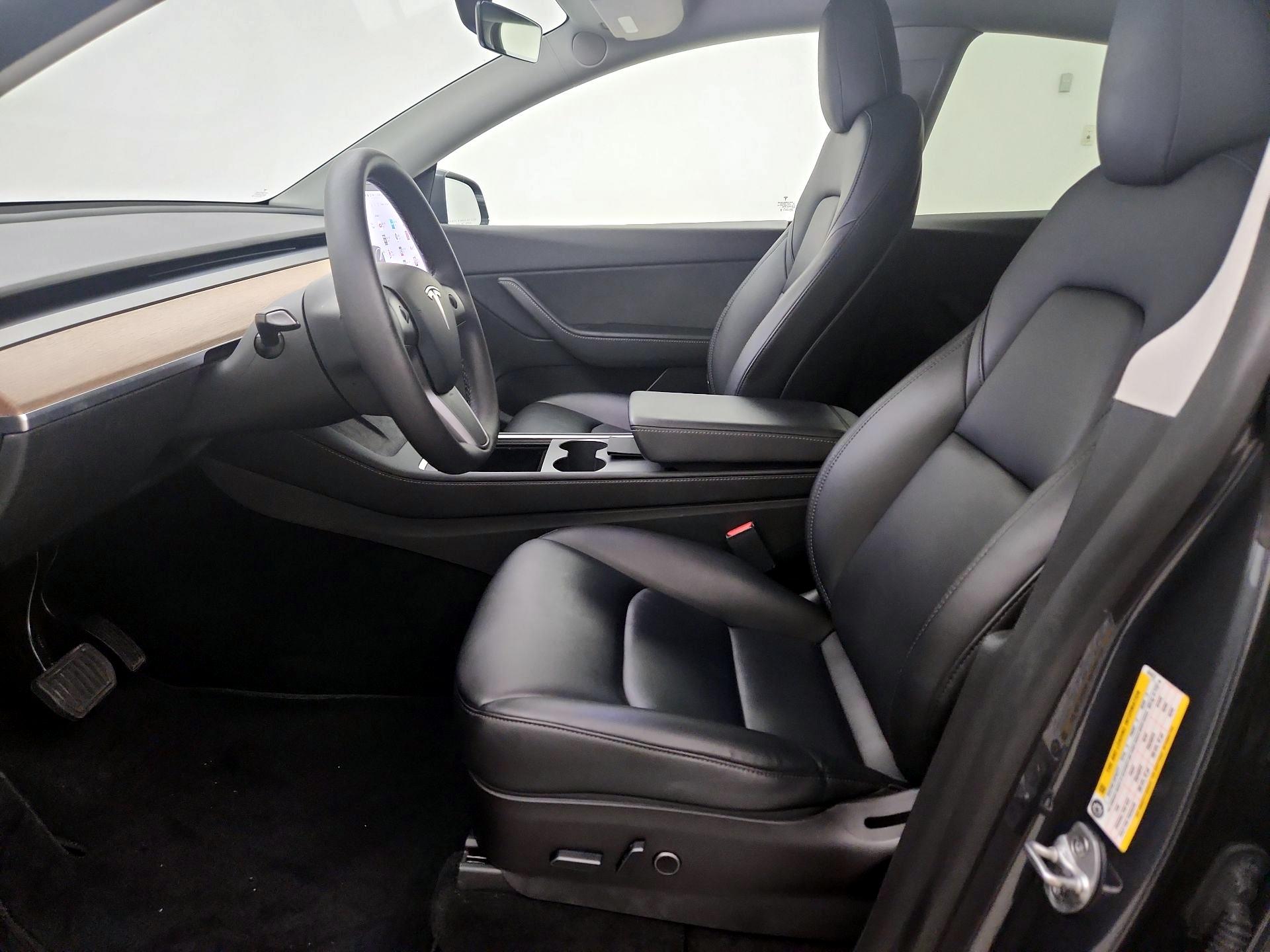 Thumbnail: 2022 Tesla Model Y - 11