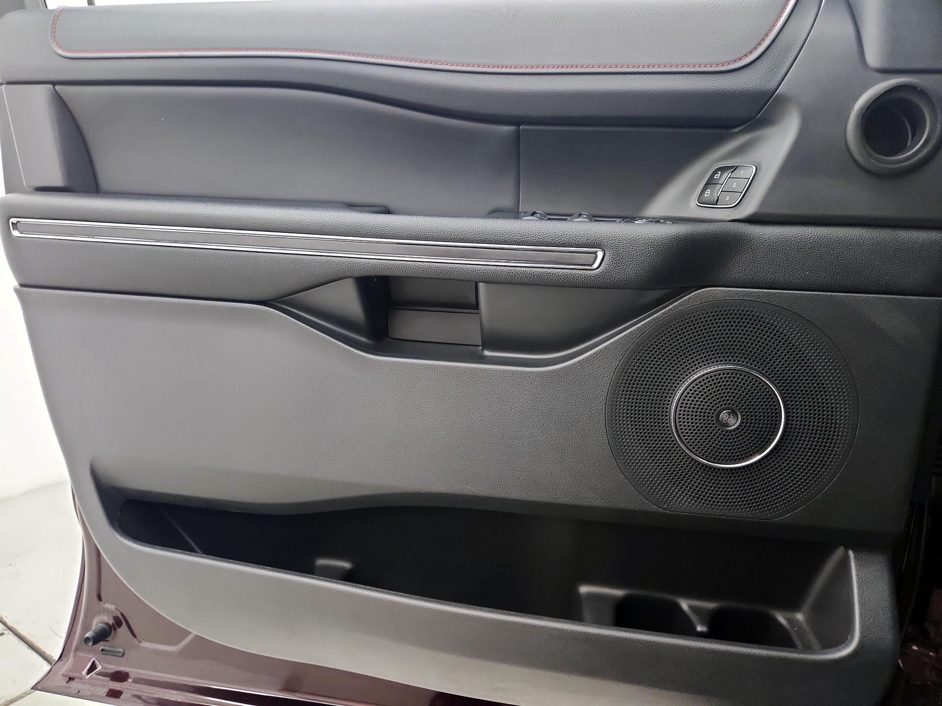 Thumbnail: 2023 Ford Expedition MAX - 12