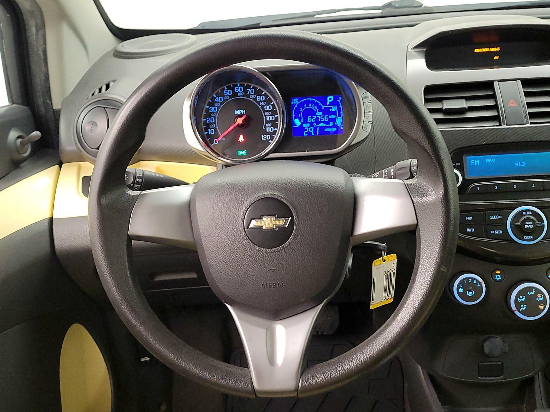 Thumbnail: 2014 Chevrolet Spark - 10