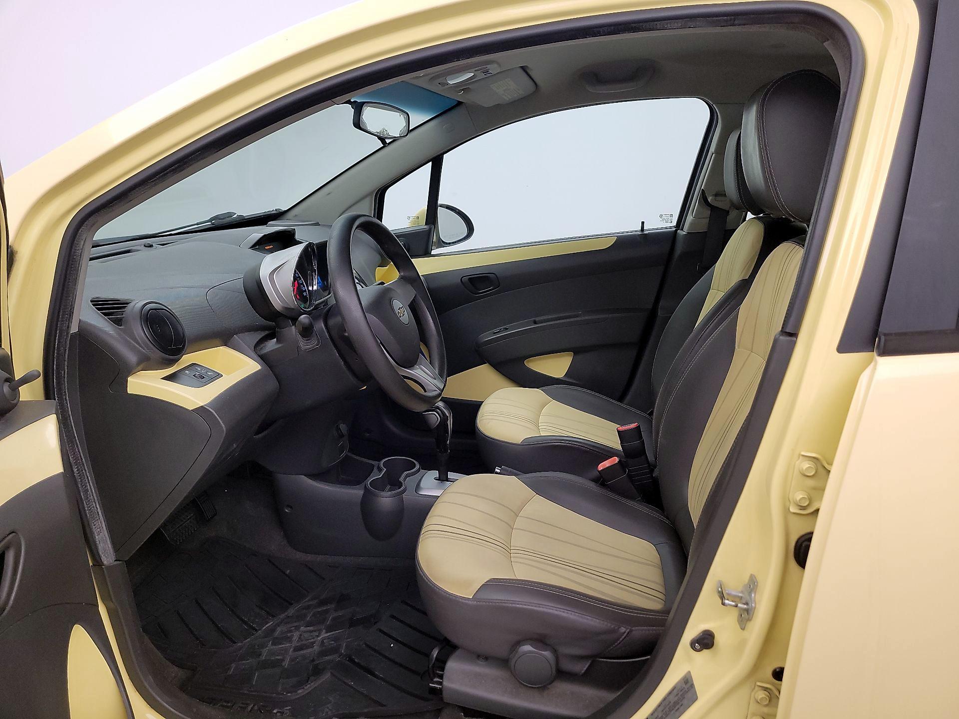 Thumbnail: 2014 Chevrolet Spark - 11