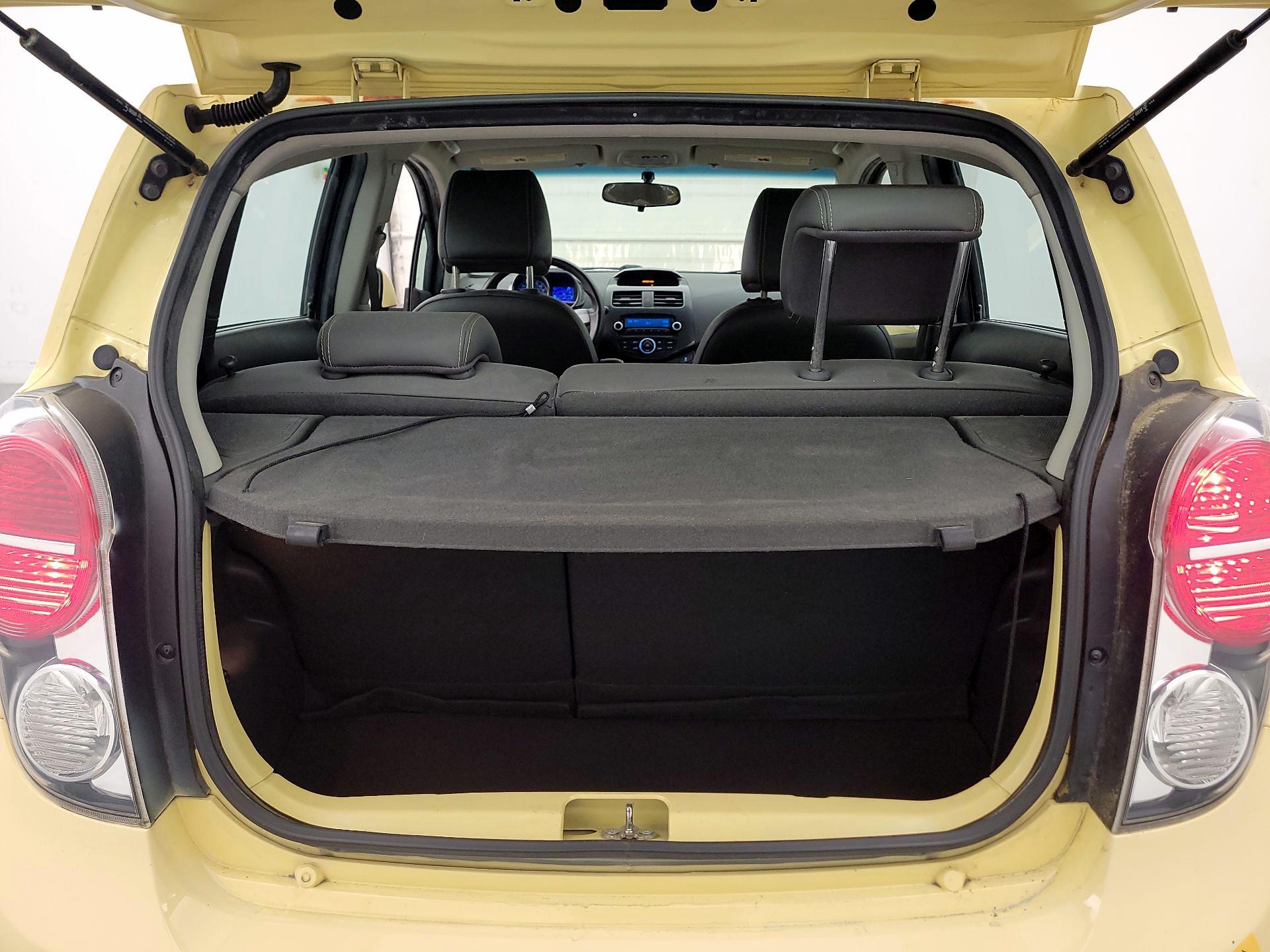 Thumbnail: 2014 Chevrolet Spark - 18