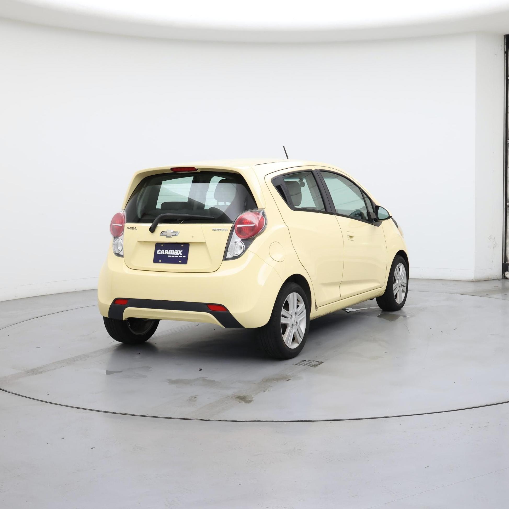 Thumbnail: 2014 Chevrolet Spark - 8