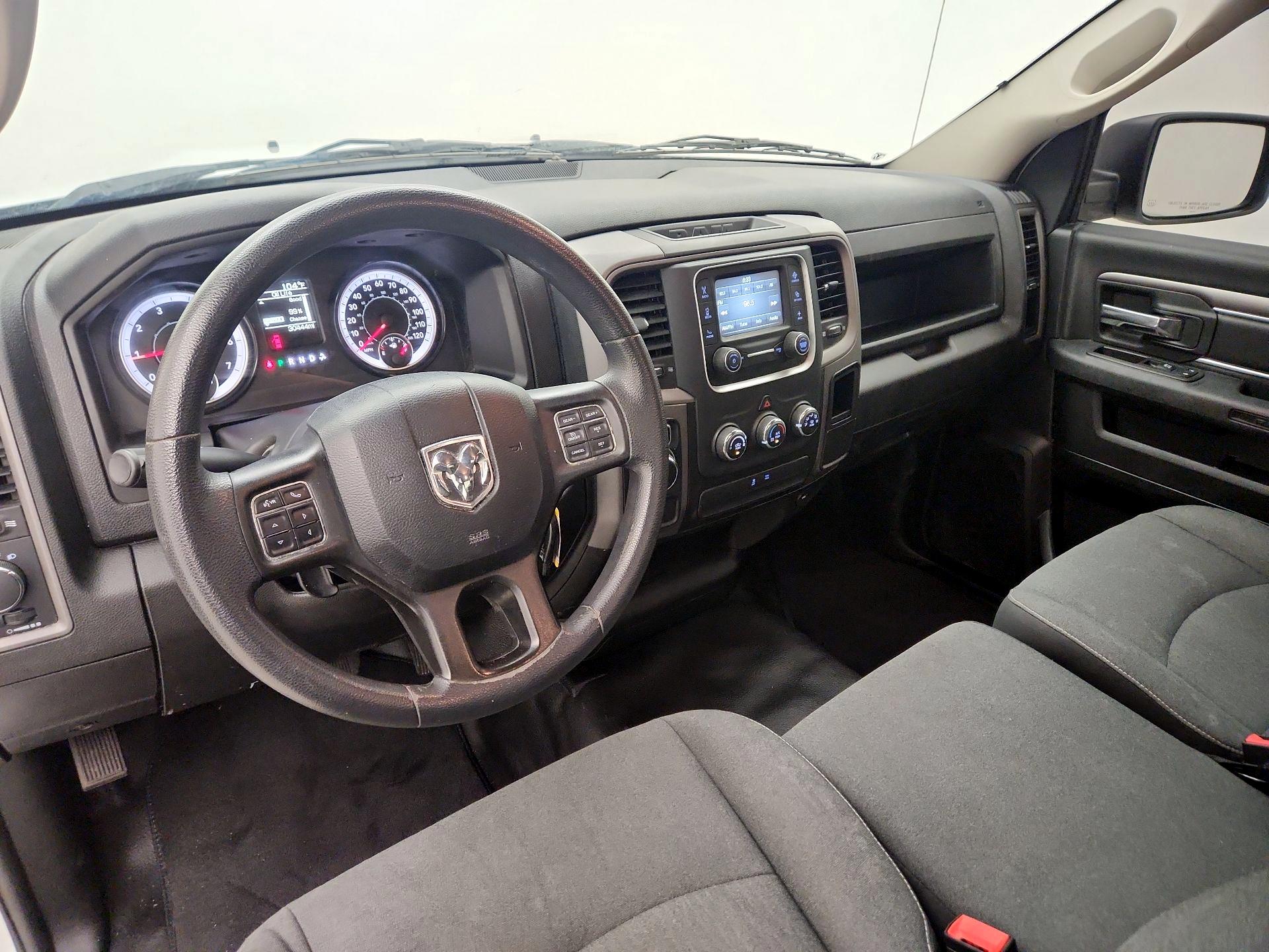 Thumbnail: 2022 RAM 1500 Classic - 9