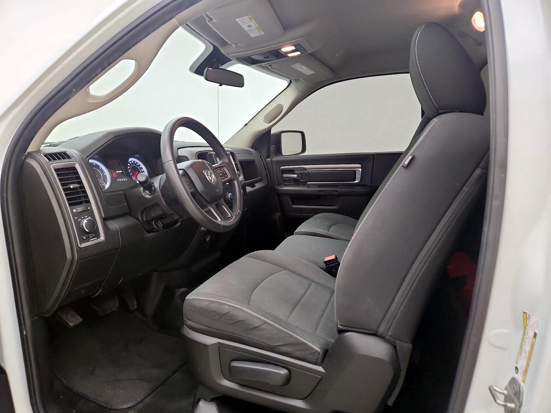 Thumbnail: 2022 RAM 1500 Classic - 11