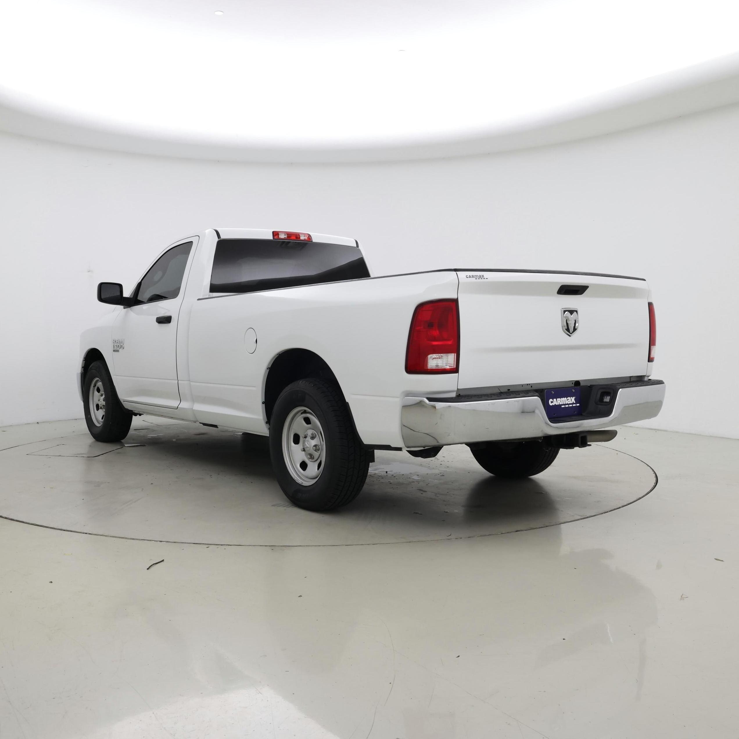 Thumbnail: 2022 RAM 1500 Classic - 2