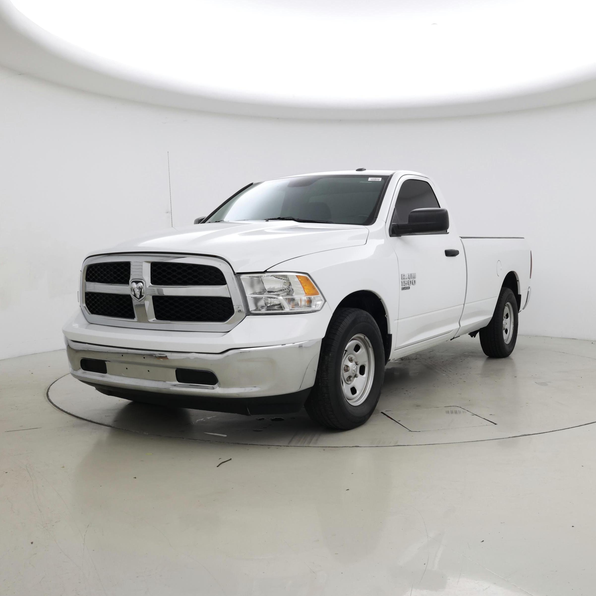 Thumbnail: 2022 RAM 1500 Classic - 4