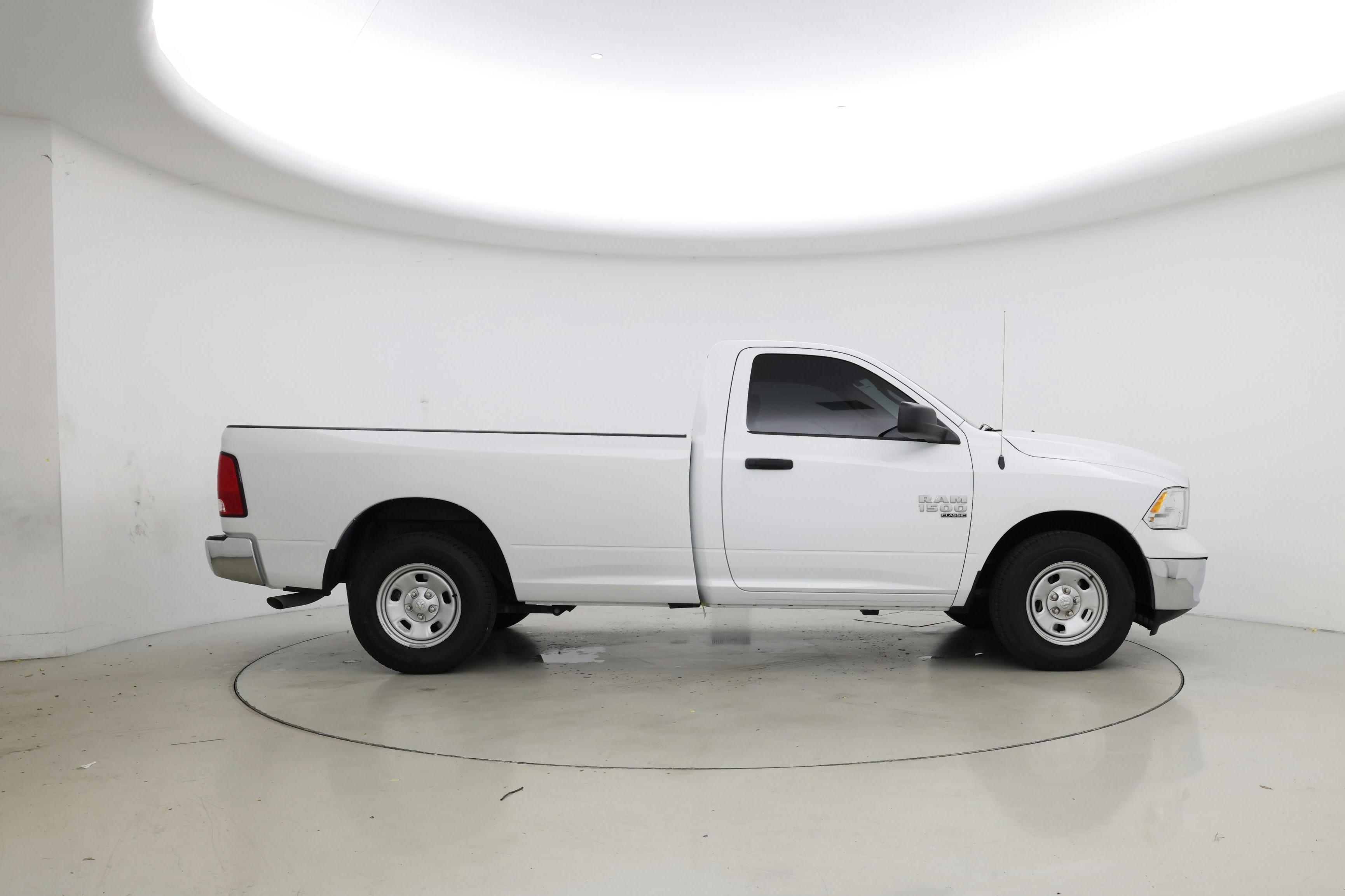 Thumbnail: 2022 RAM 1500 Classic - 7