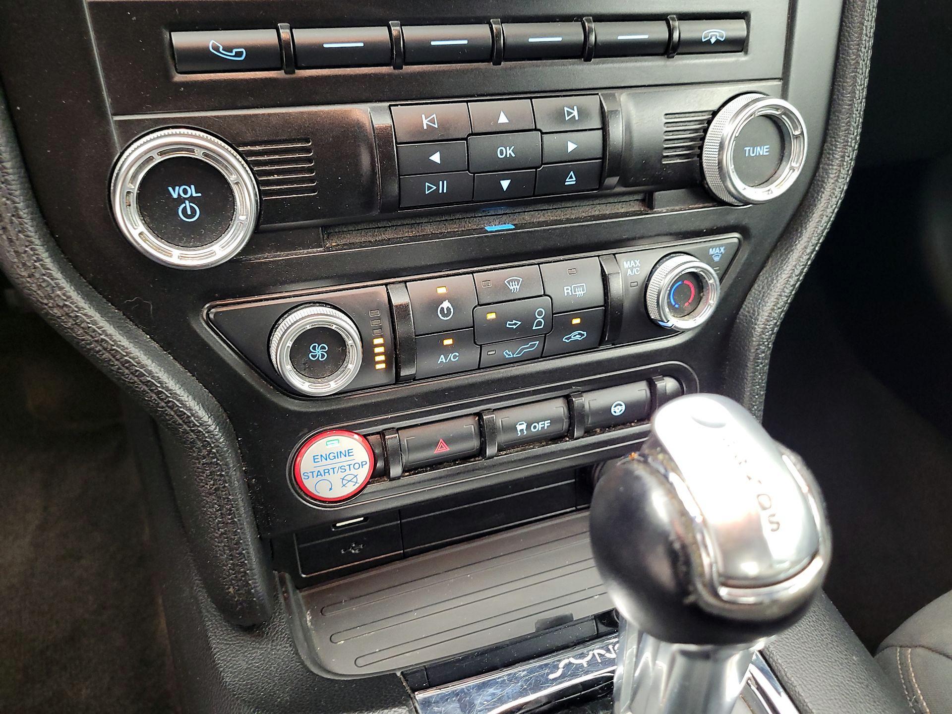 Thumbnail: 2016 Ford Mustang - 16
