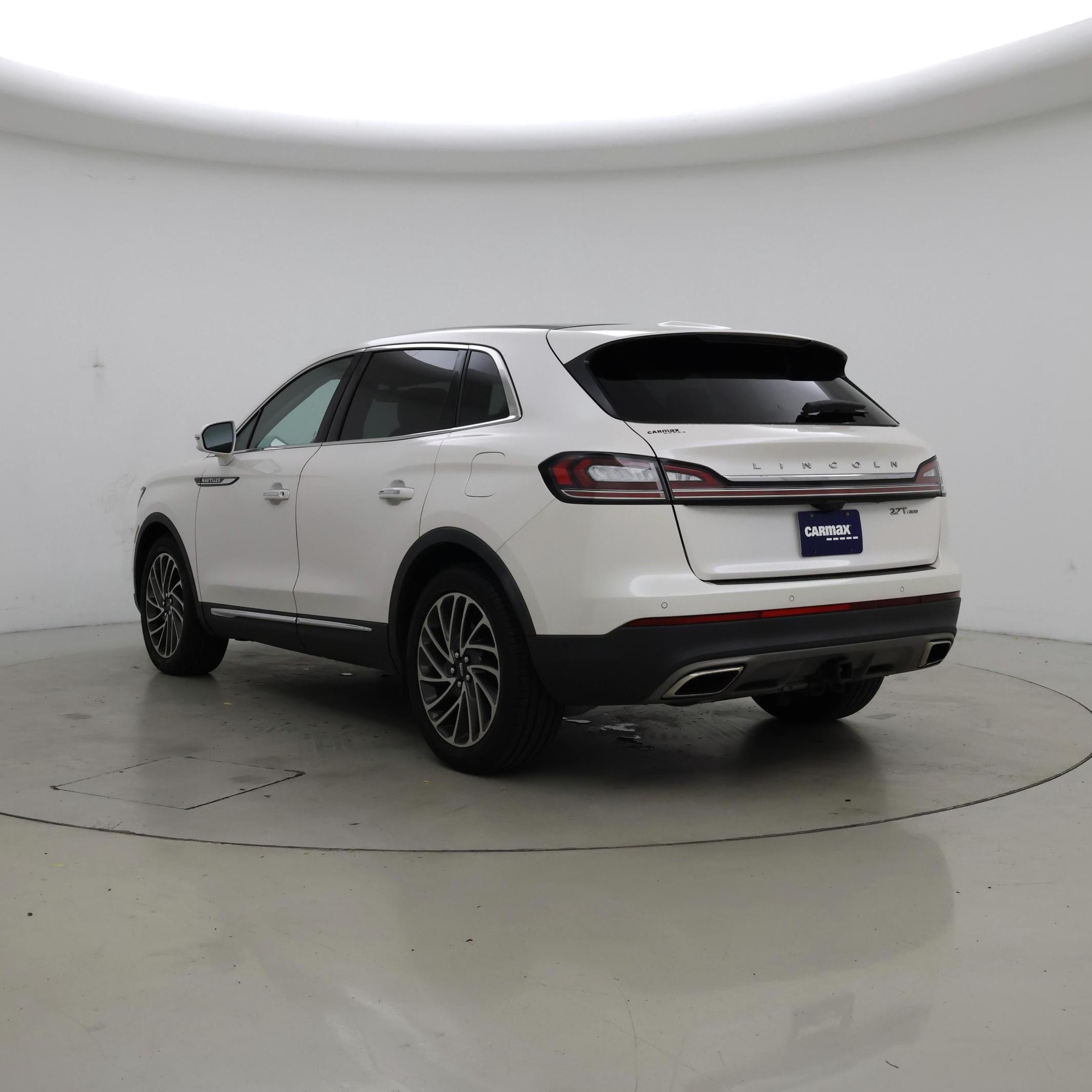 Thumbnail: 2019 Lincoln Nautilus - 2
