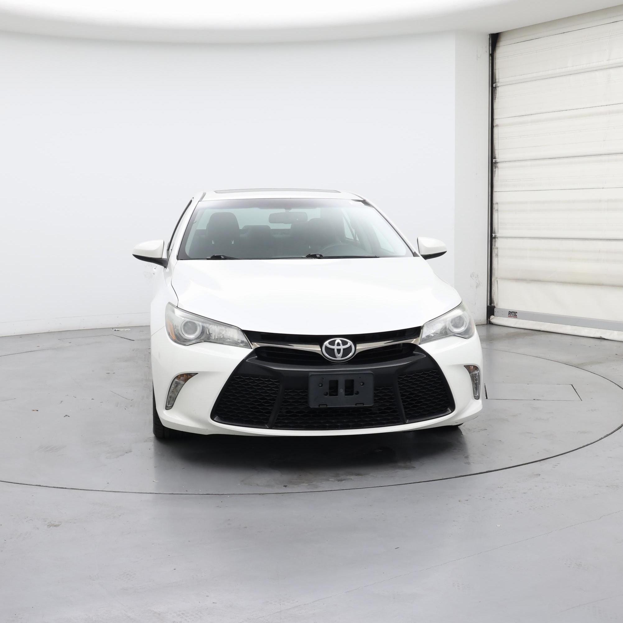 Thumbnail: 2016 Toyota Camry - 5