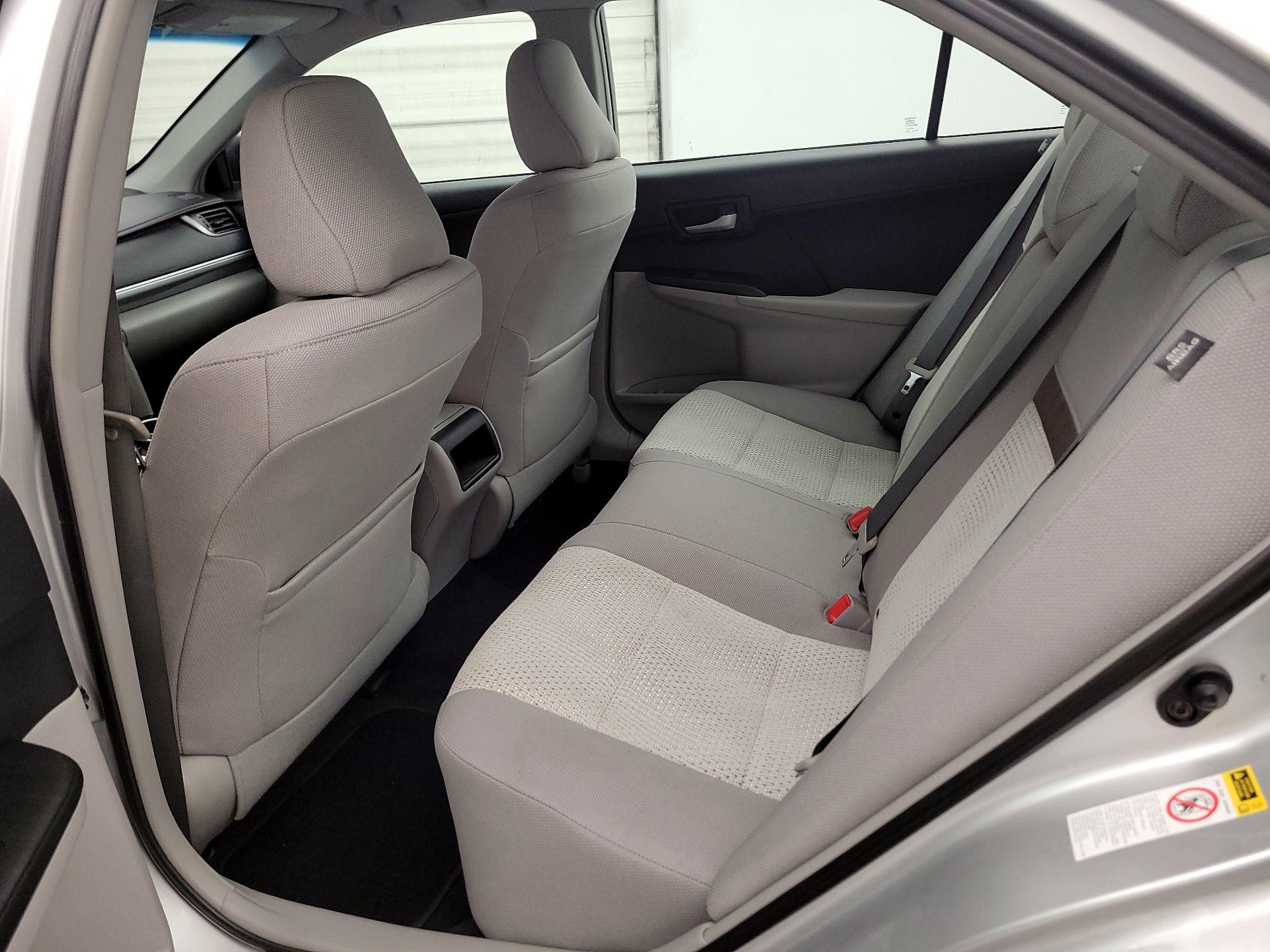 Thumbnail: 2014 Toyota Camry - 18