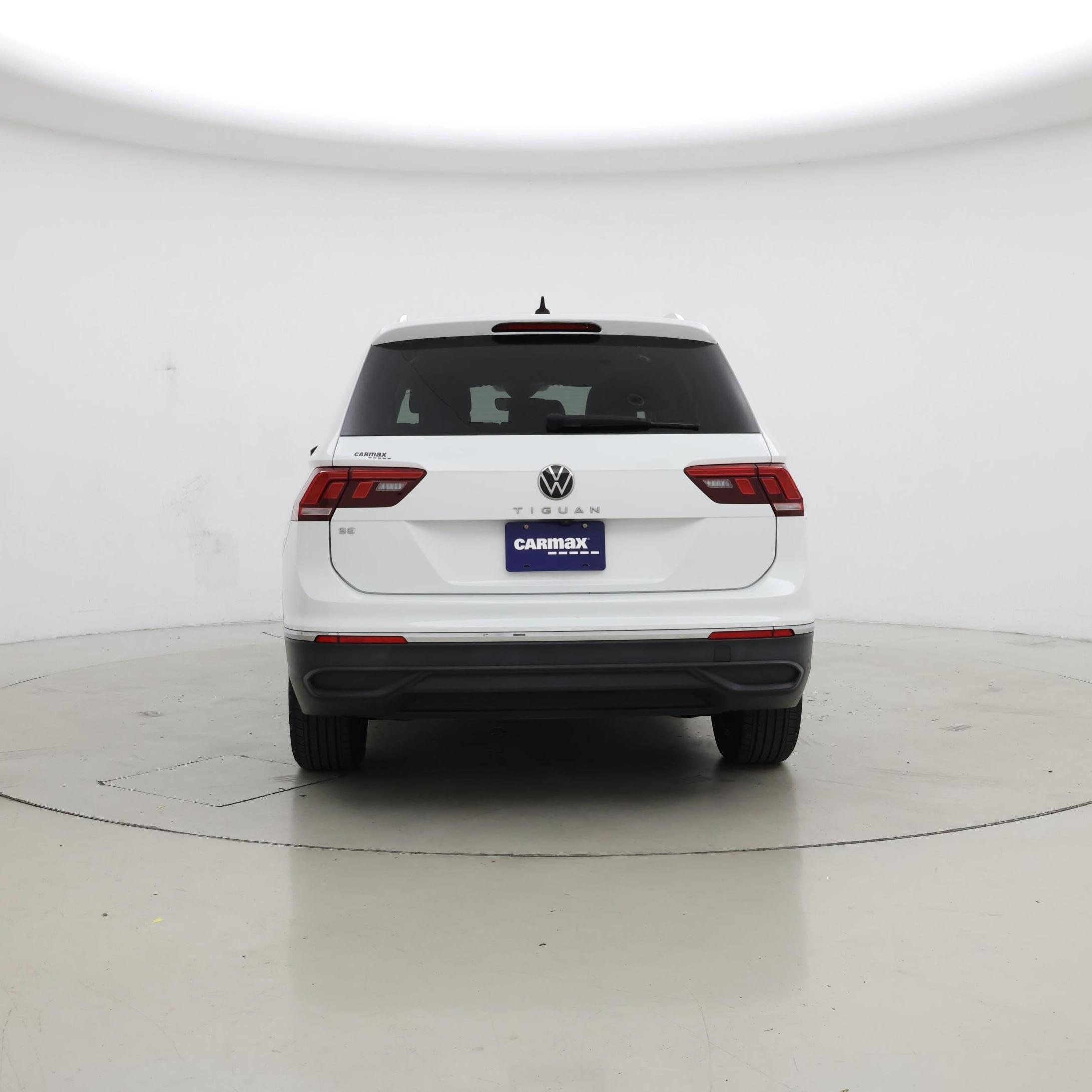 Thumbnail: 2022 Volkswagen Tiguan - 6