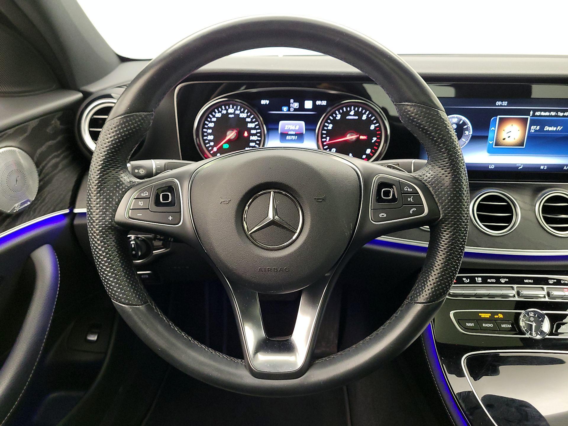 Thumbnail: 2017 Mercedes-Benz E-Class - 10
