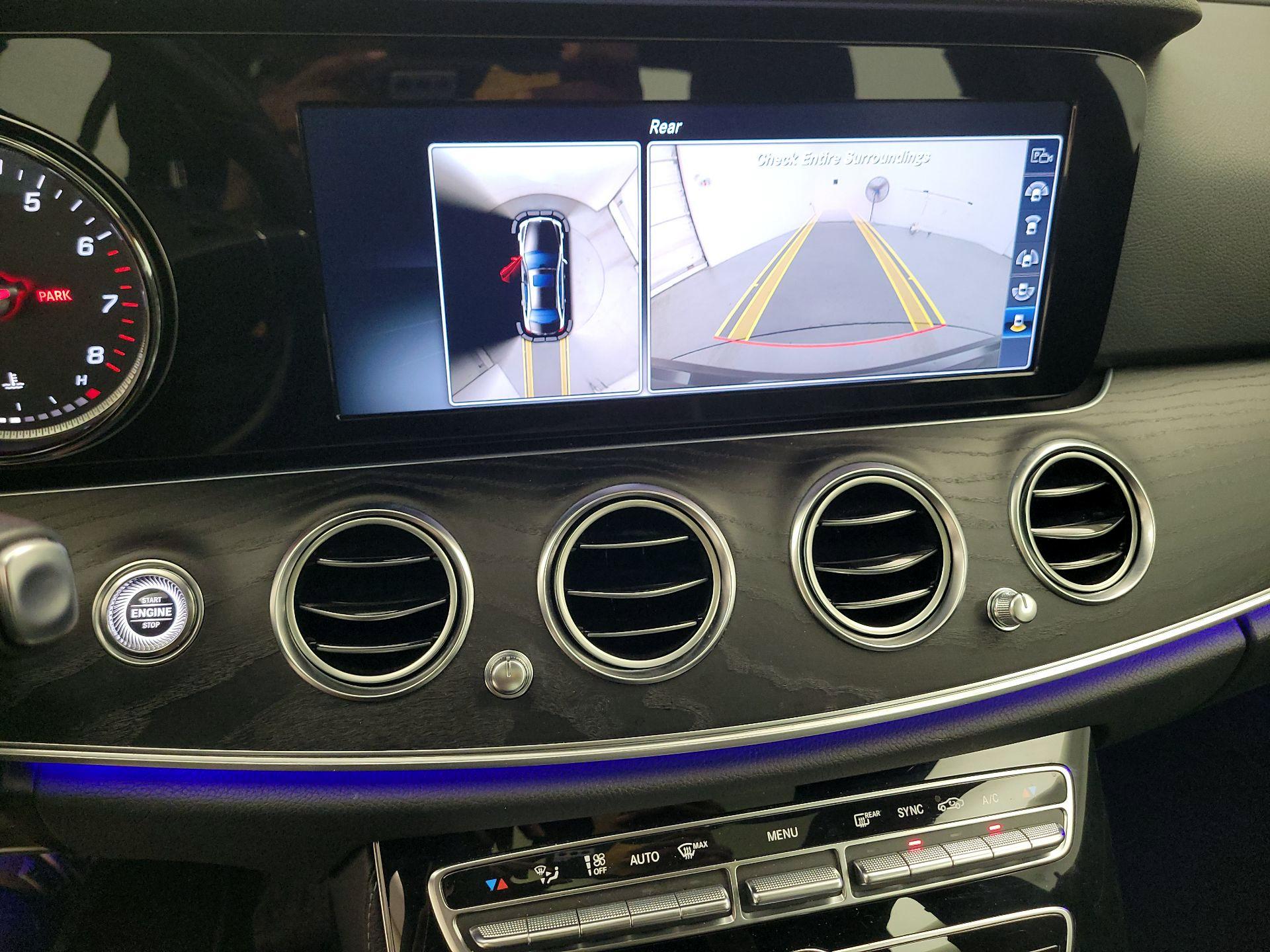 Thumbnail: 2017 Mercedes-Benz E-Class - 14