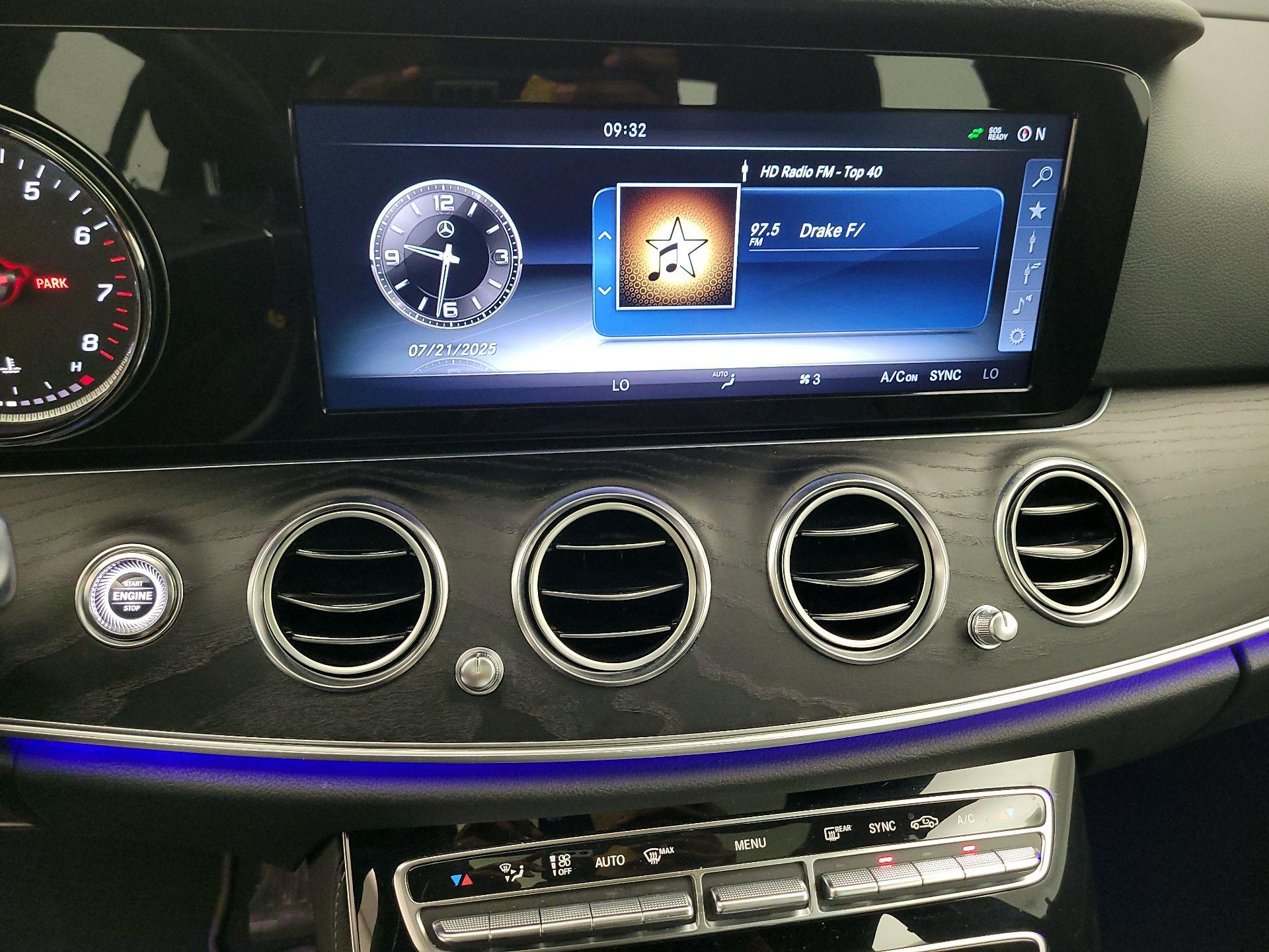 Thumbnail: 2017 Mercedes-Benz E-Class - 15