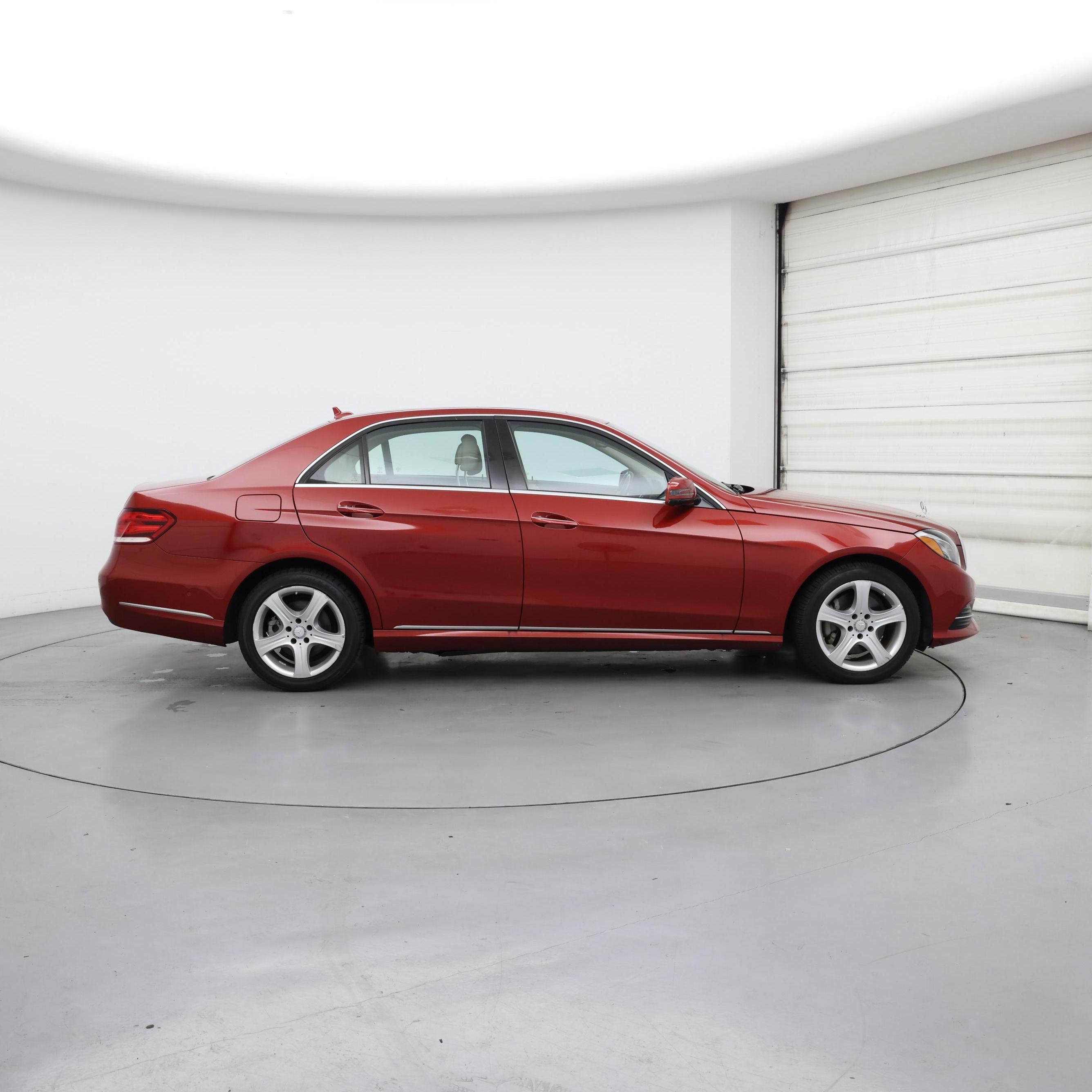 Thumbnail: 2015 Mercedes-Benz E-Class - 7