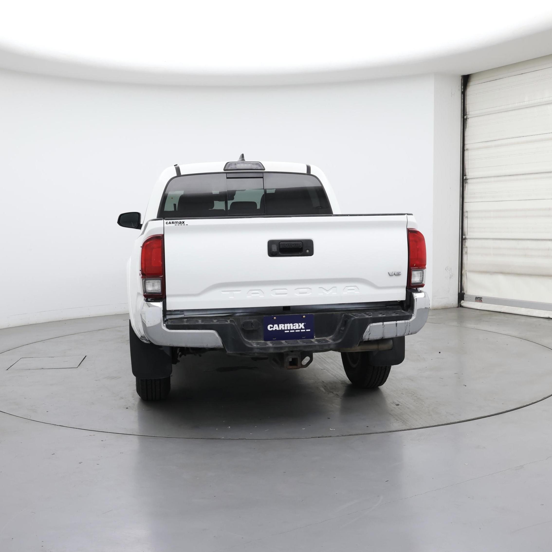 Thumbnail: 2019 Toyota Tacoma - 6