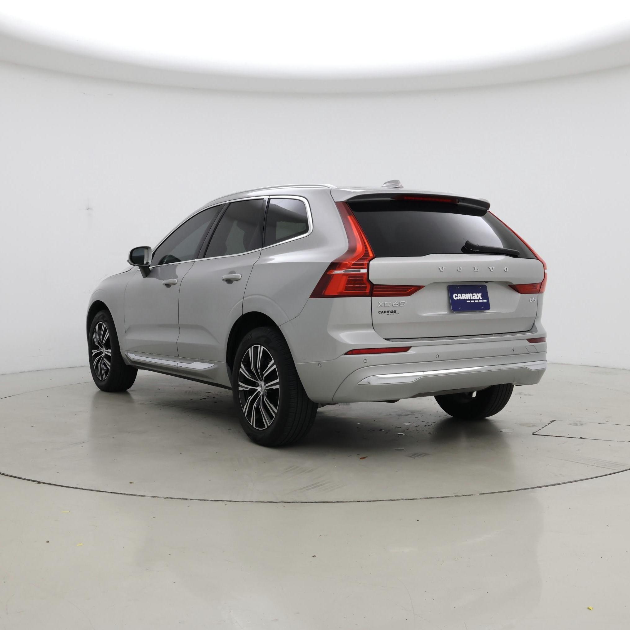Thumbnail: 2022 Volvo XC60 - 2