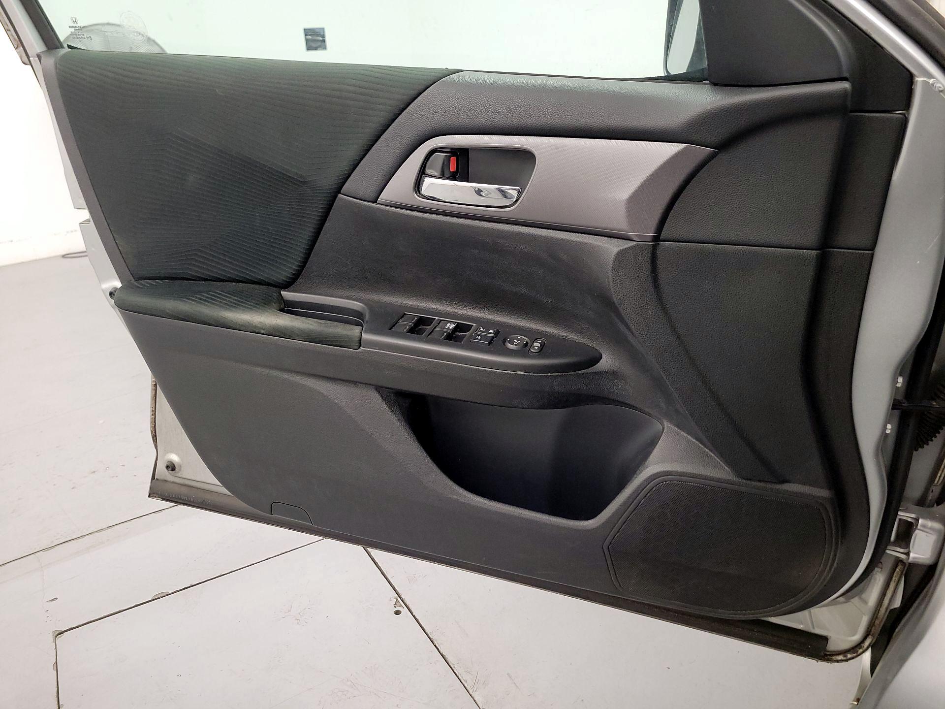 Thumbnail: 2014 Honda Accord - 12