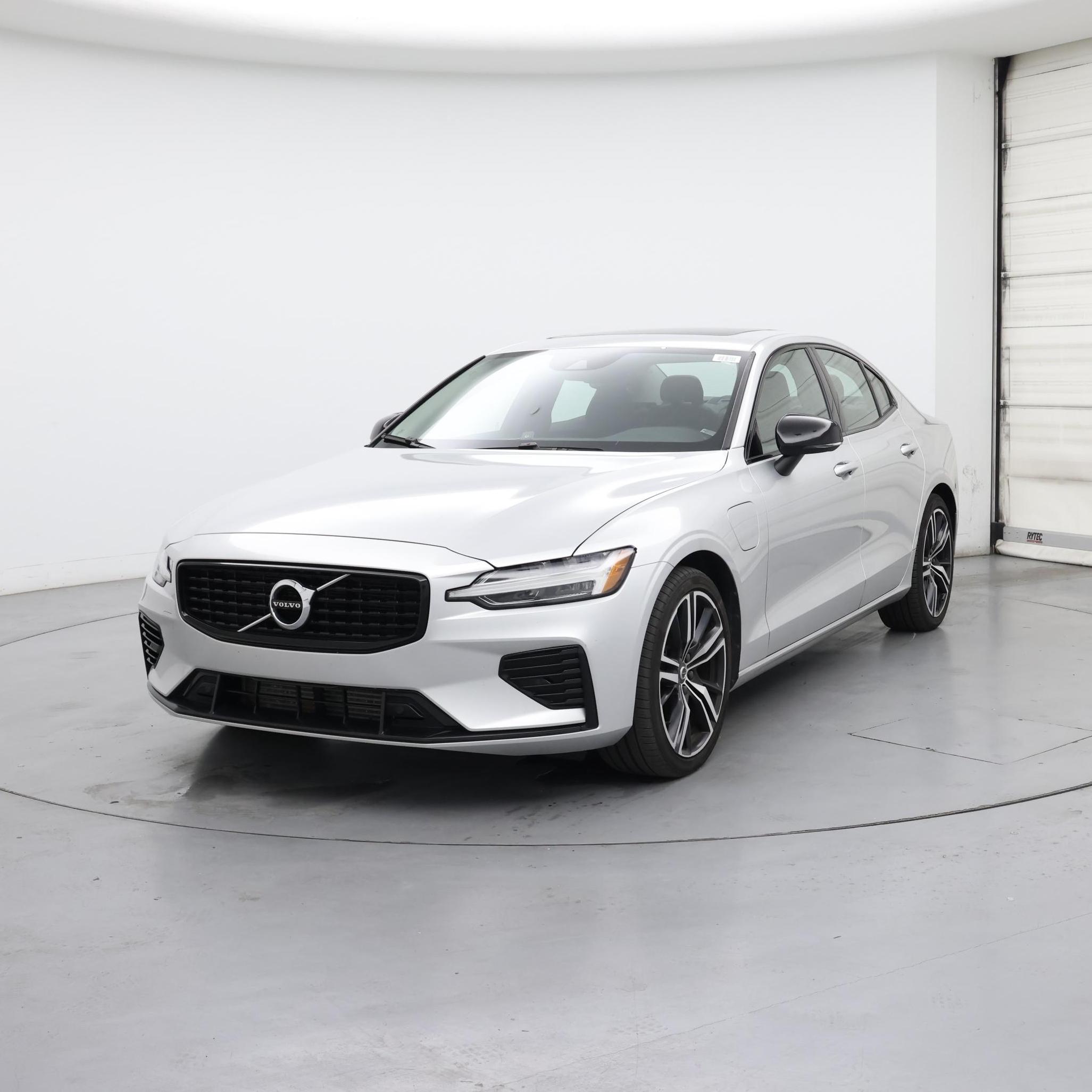 Thumbnail: 2022 Volvo S60 - 4