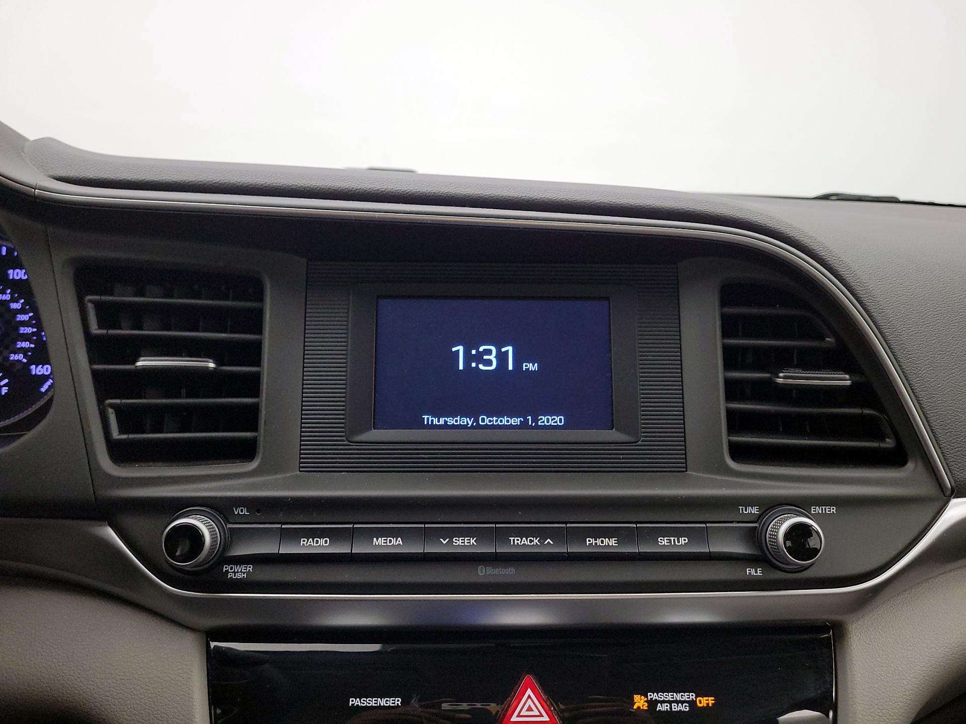 Thumbnail: 2019 Hyundai Elantra - 15