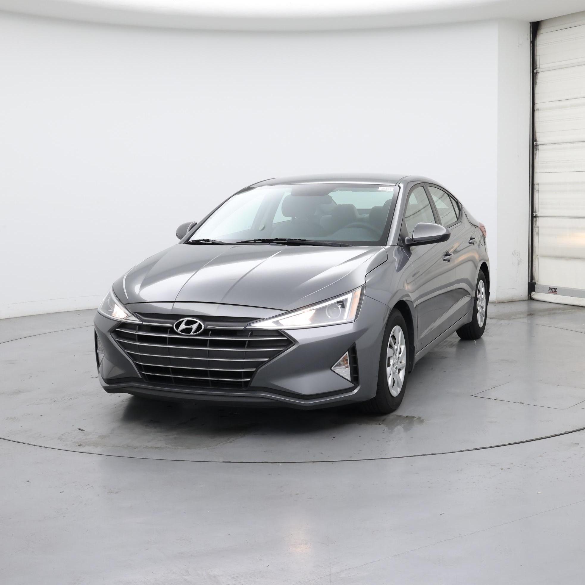 Thumbnail: 2019 Hyundai Elantra - 4