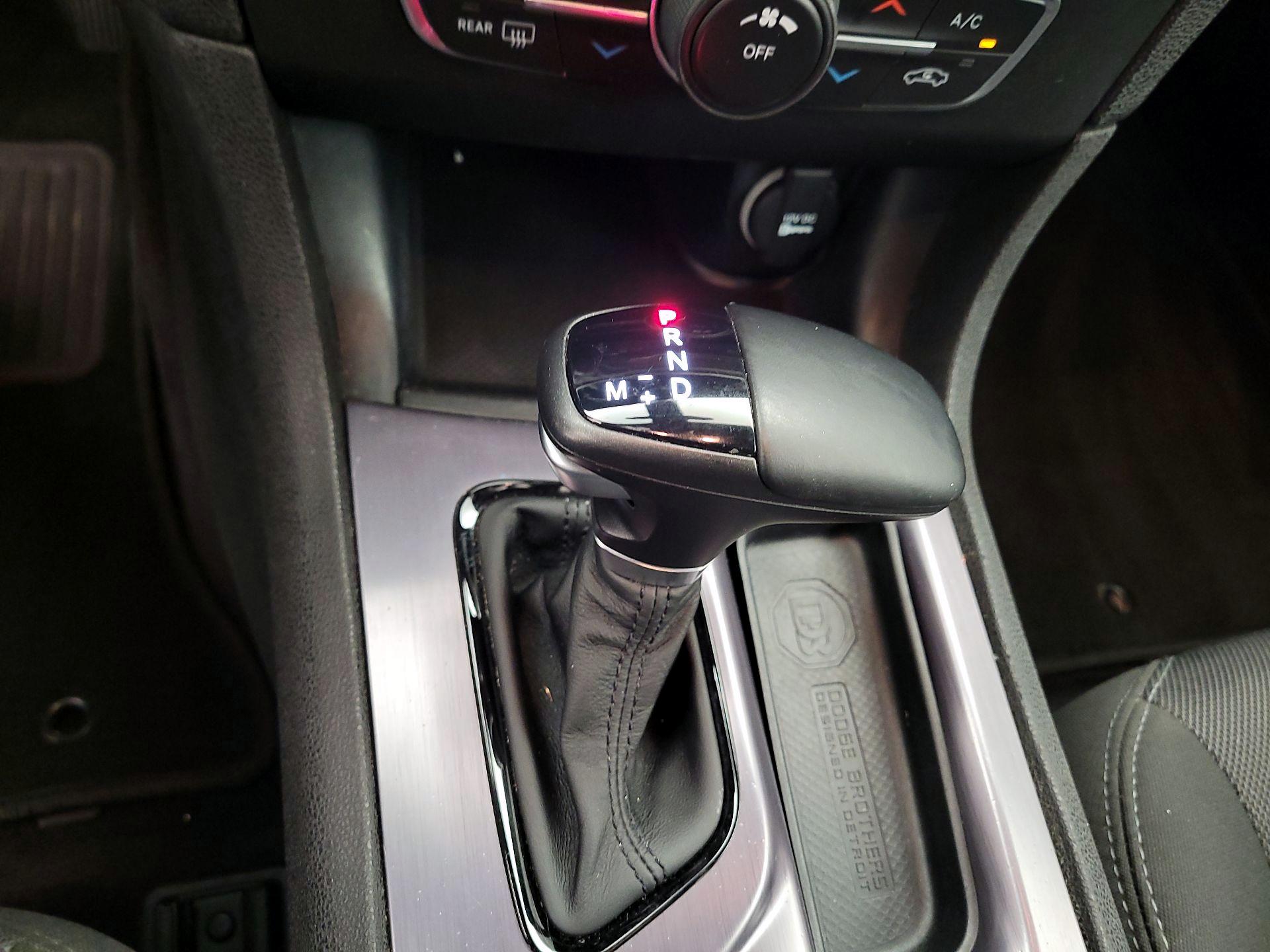 Thumbnail: 2018 Dodge Charger - 15