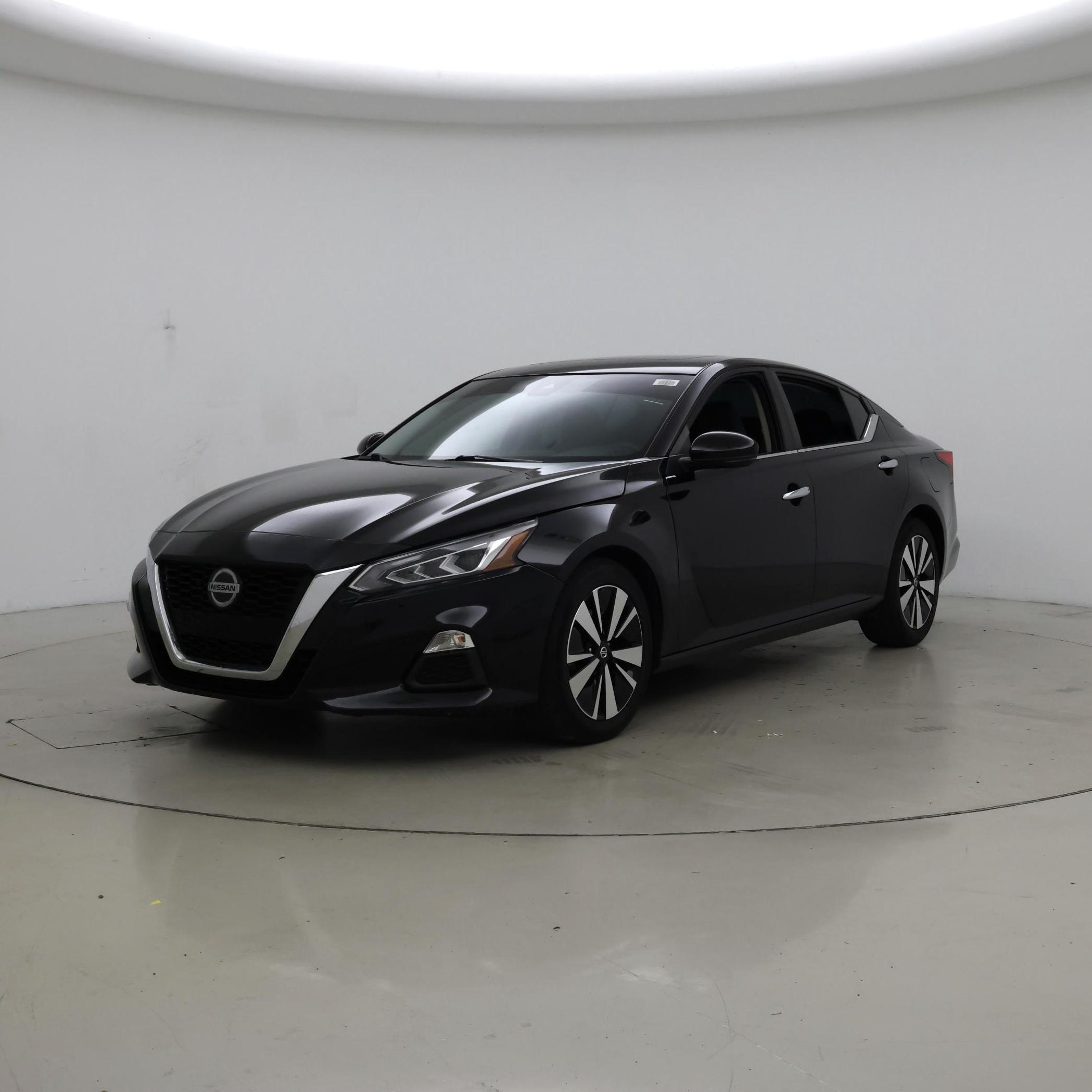 Thumbnail: 2022 Nissan Altima - 4