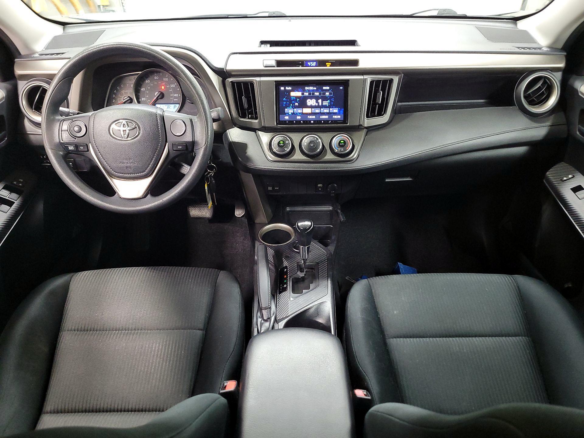 Thumbnail: 2014 Toyota RAV4 - 9