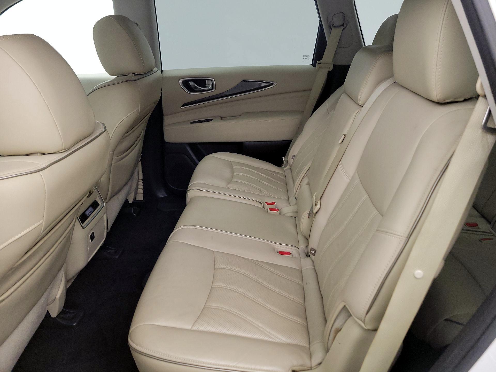 Thumbnail: 2016 INFINITI QX60 - 19