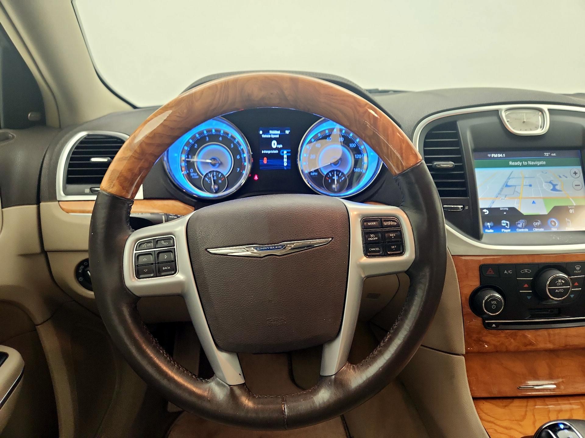 Thumbnail: 2014 Chrysler 300 - 10